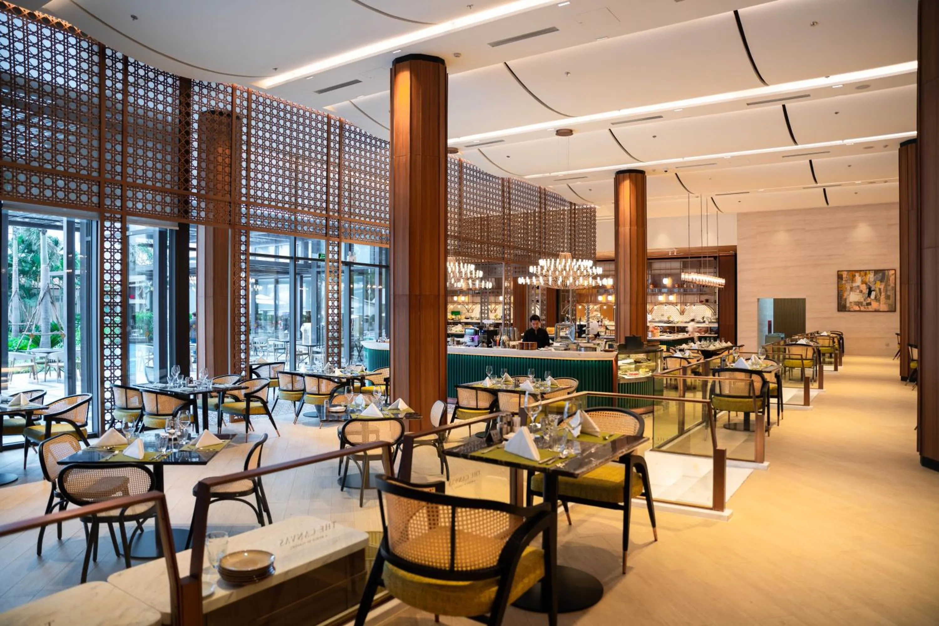 Restaurant/places to eat in Lotte Hotel Saigon