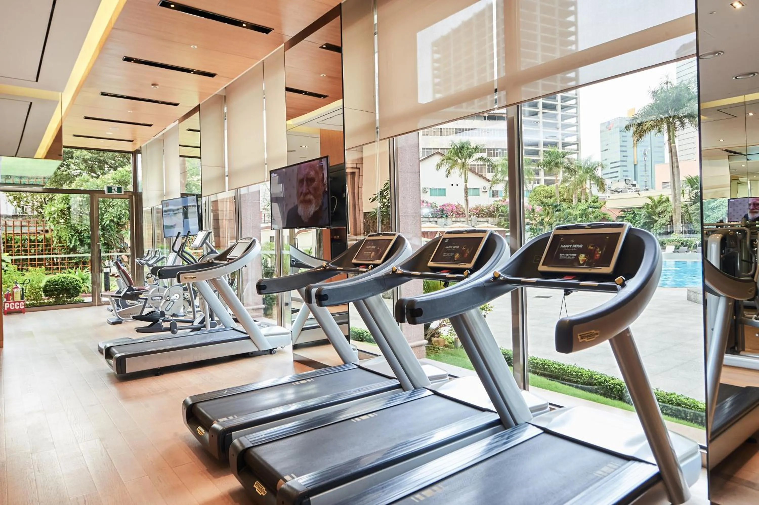 Fitness centre/facilities in Lotte Hotel Saigon
