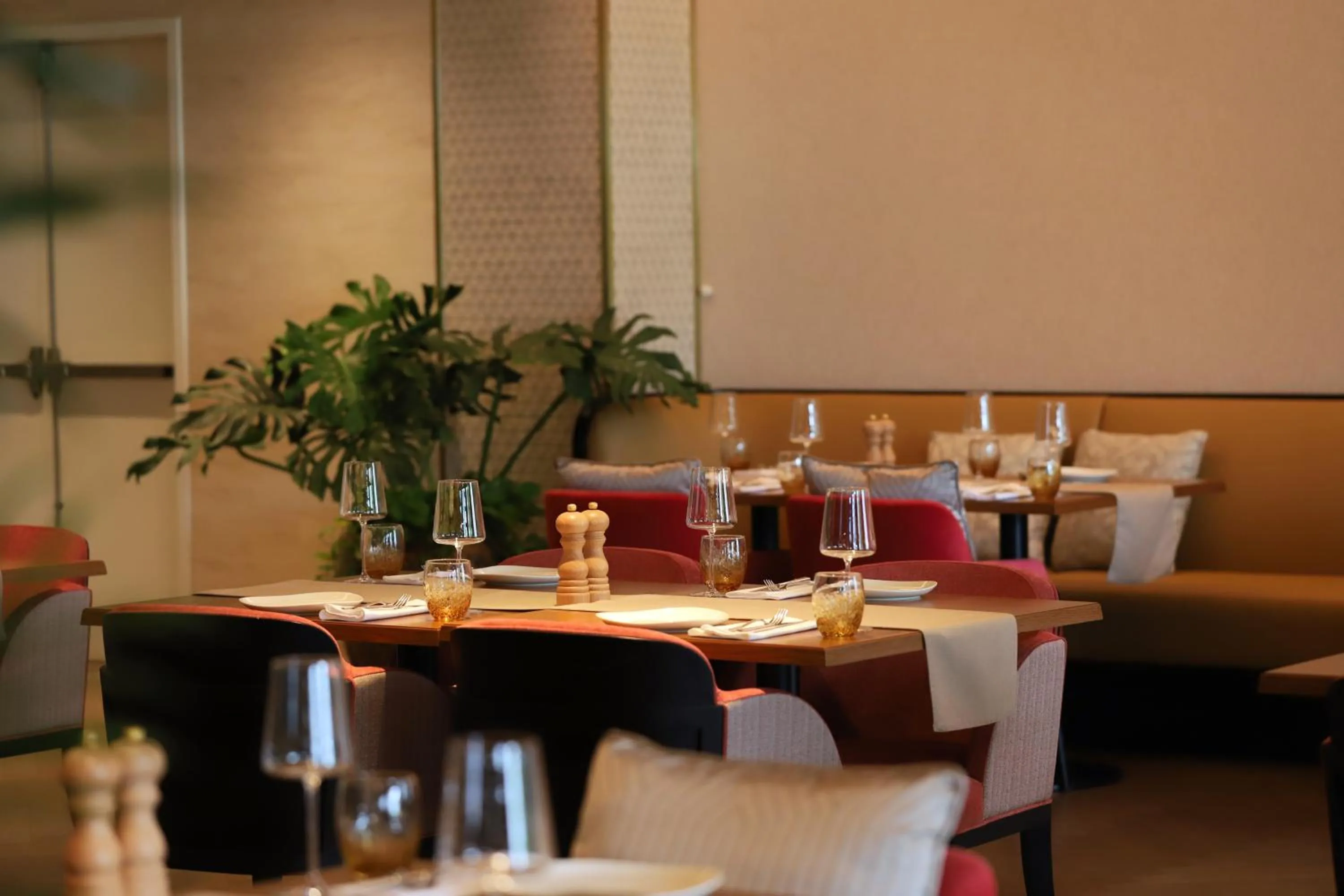 Restaurant/places to eat in Lotte Hotel Saigon