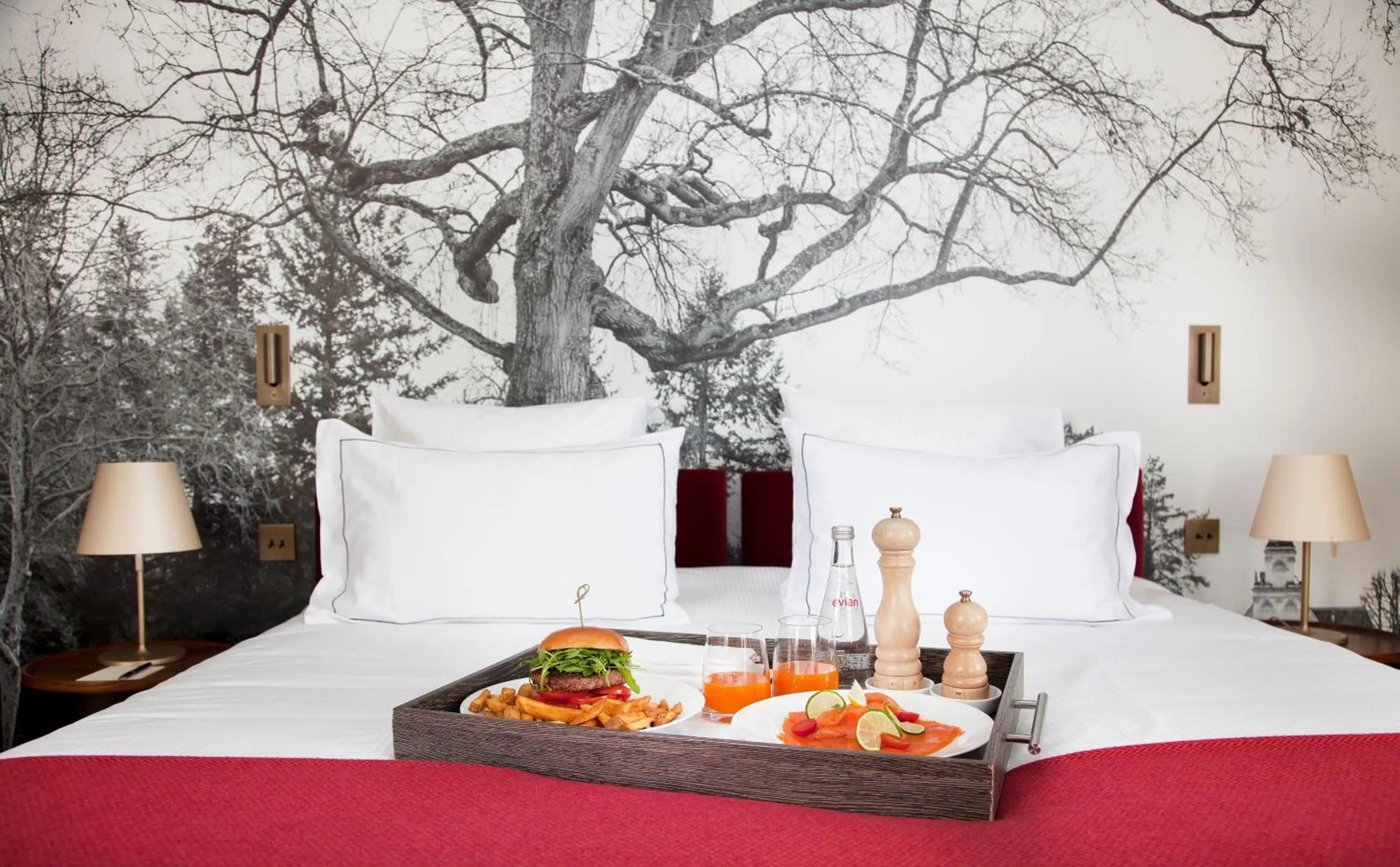 Food and drinks, Bed in Relais de Chambord, a Small Luxury Hotels of the World