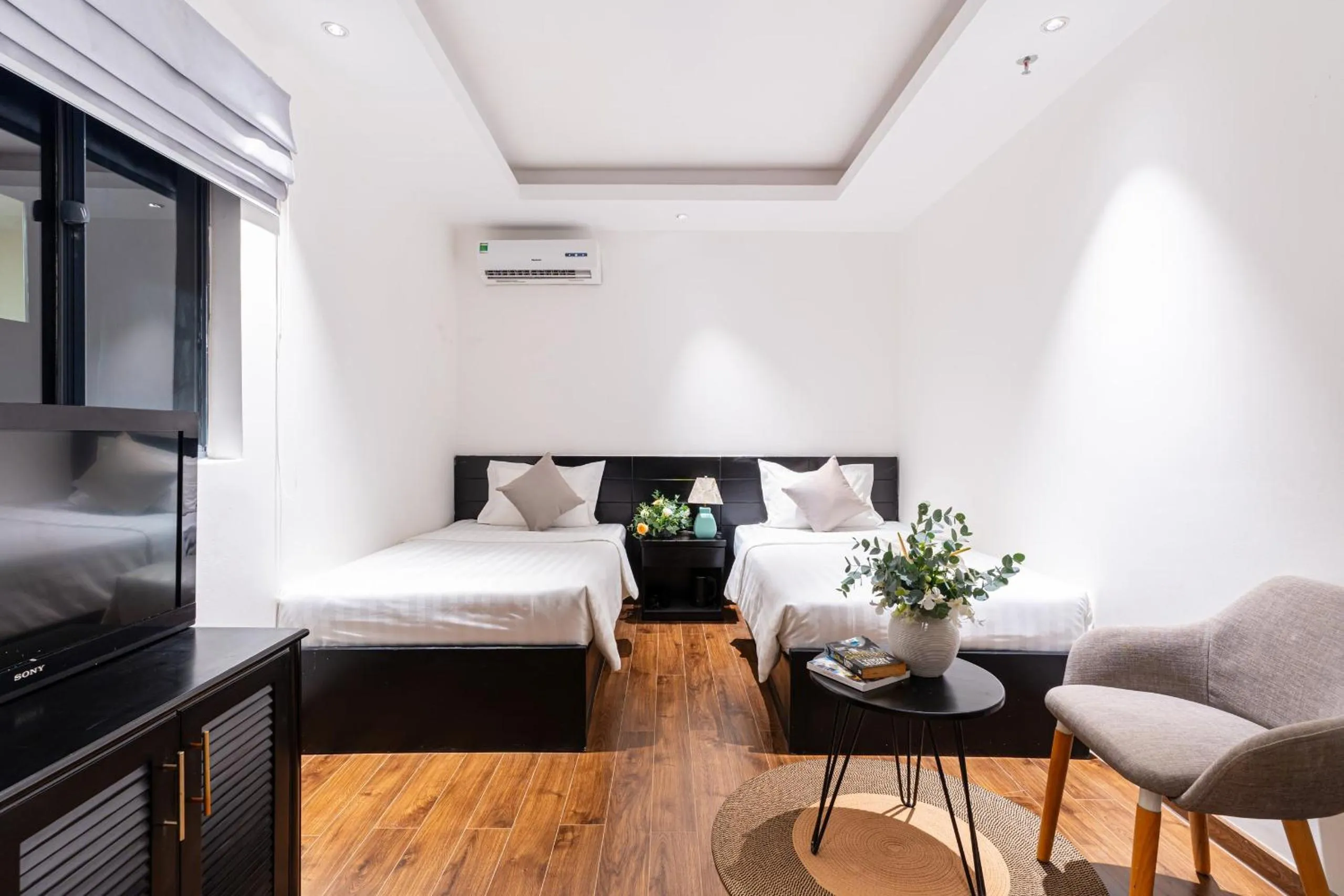 Bed in Park View Luxury Hotel