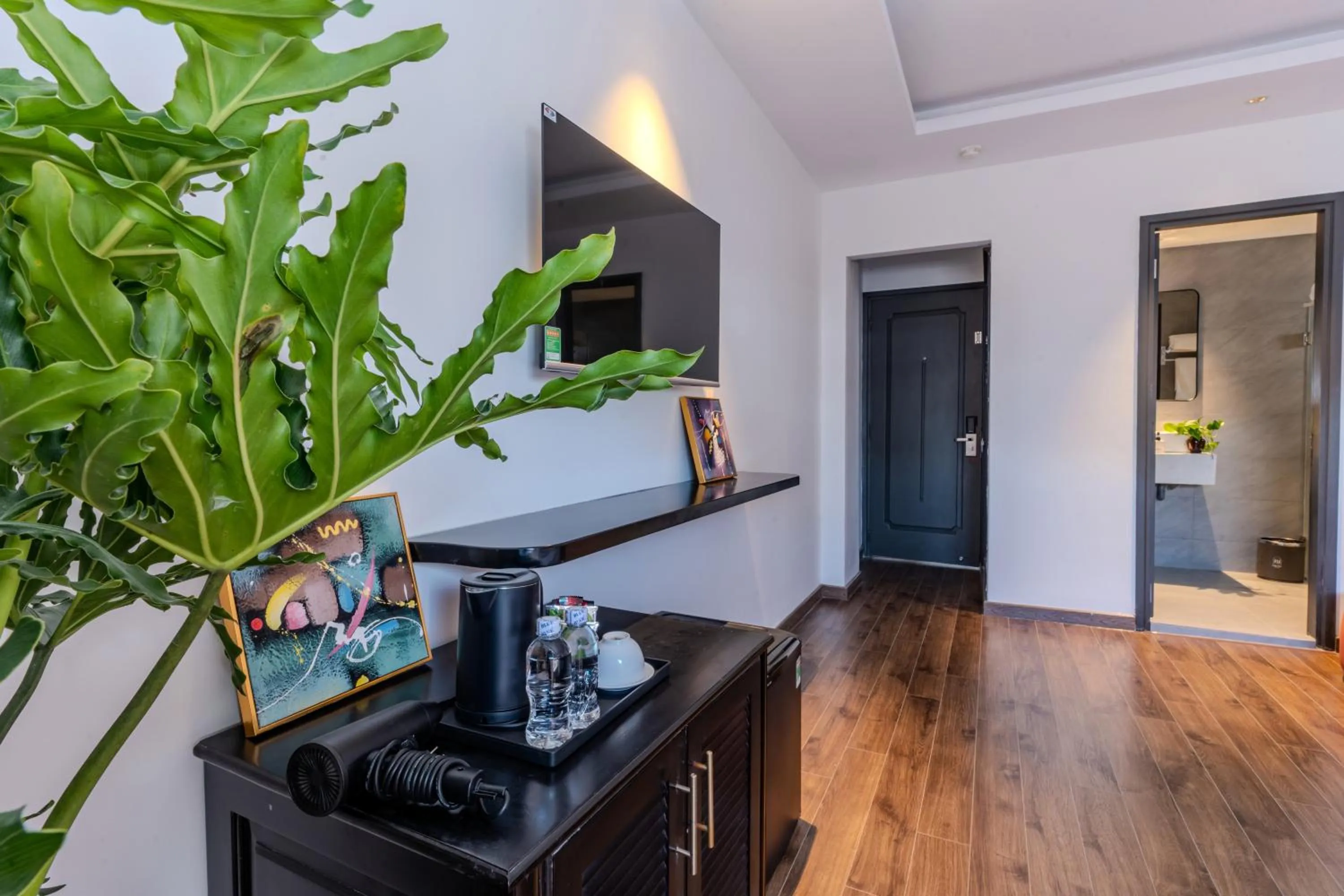 Coffee/tea facilities in Park View Luxury Hotel