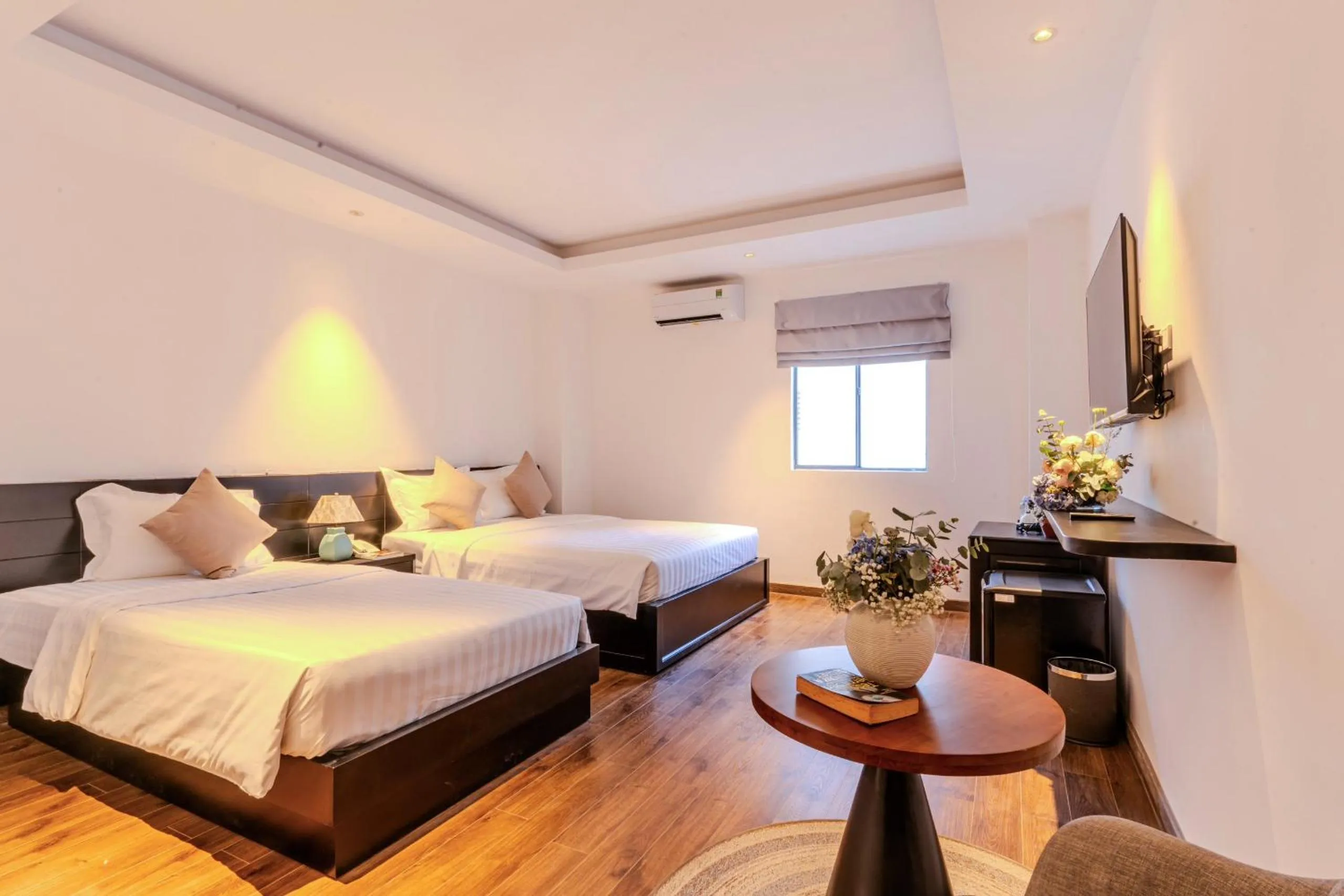 Bed in Park View Luxury Hotel