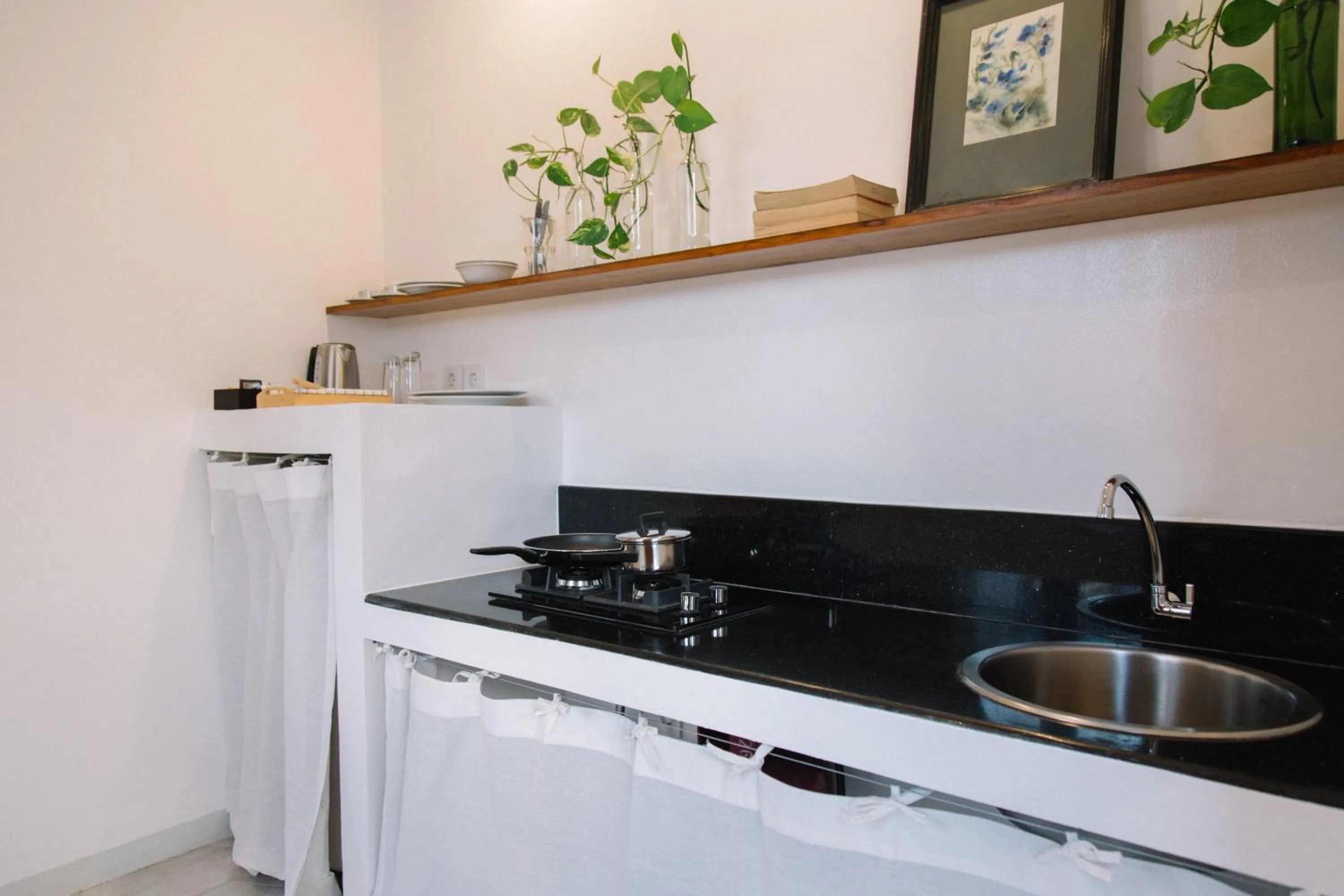 Kitchen or kitchenette in Kresna By The Sea By Kresna Hospitality