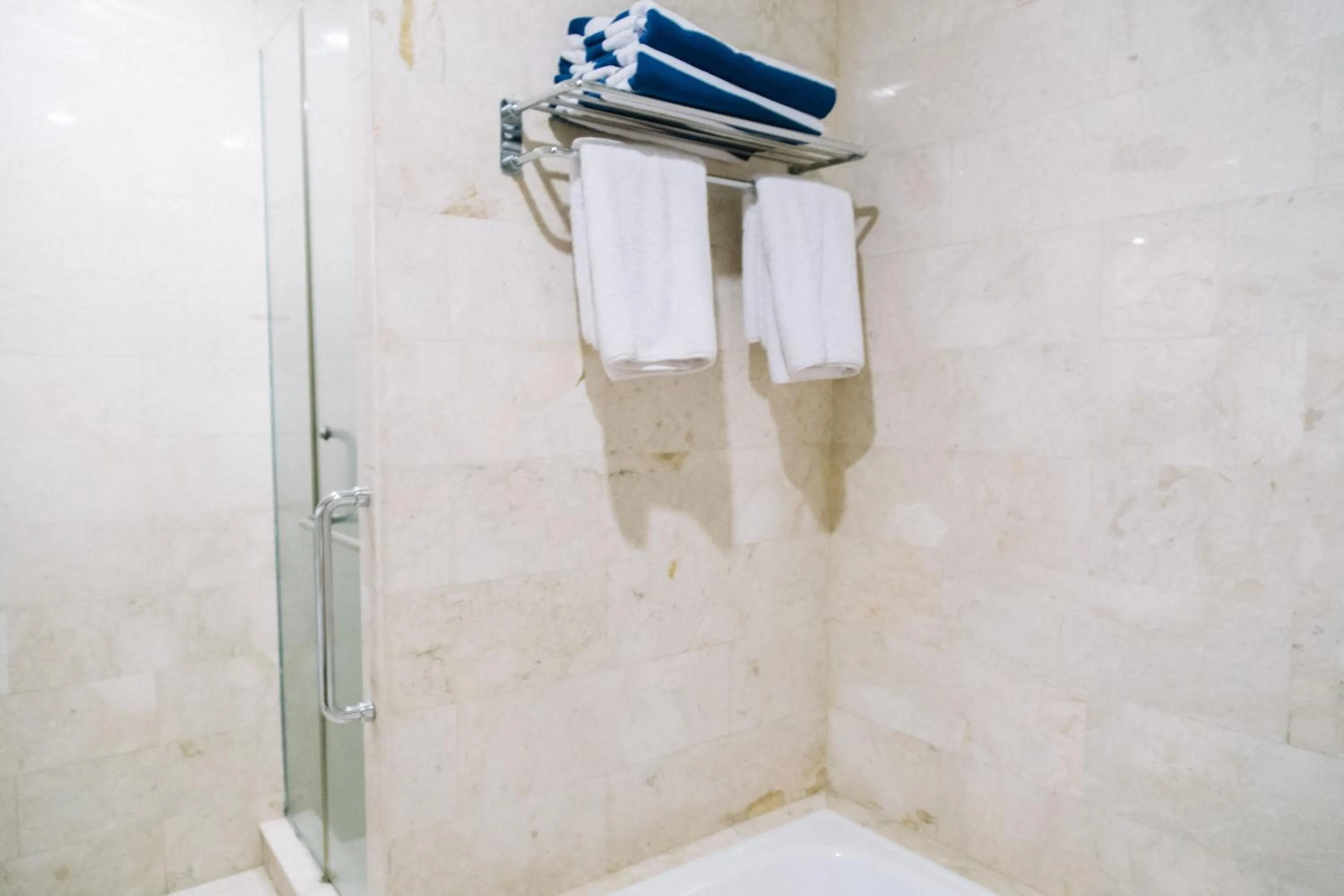 Bathroom in Kresna By The Sea By Kresna Hospitality