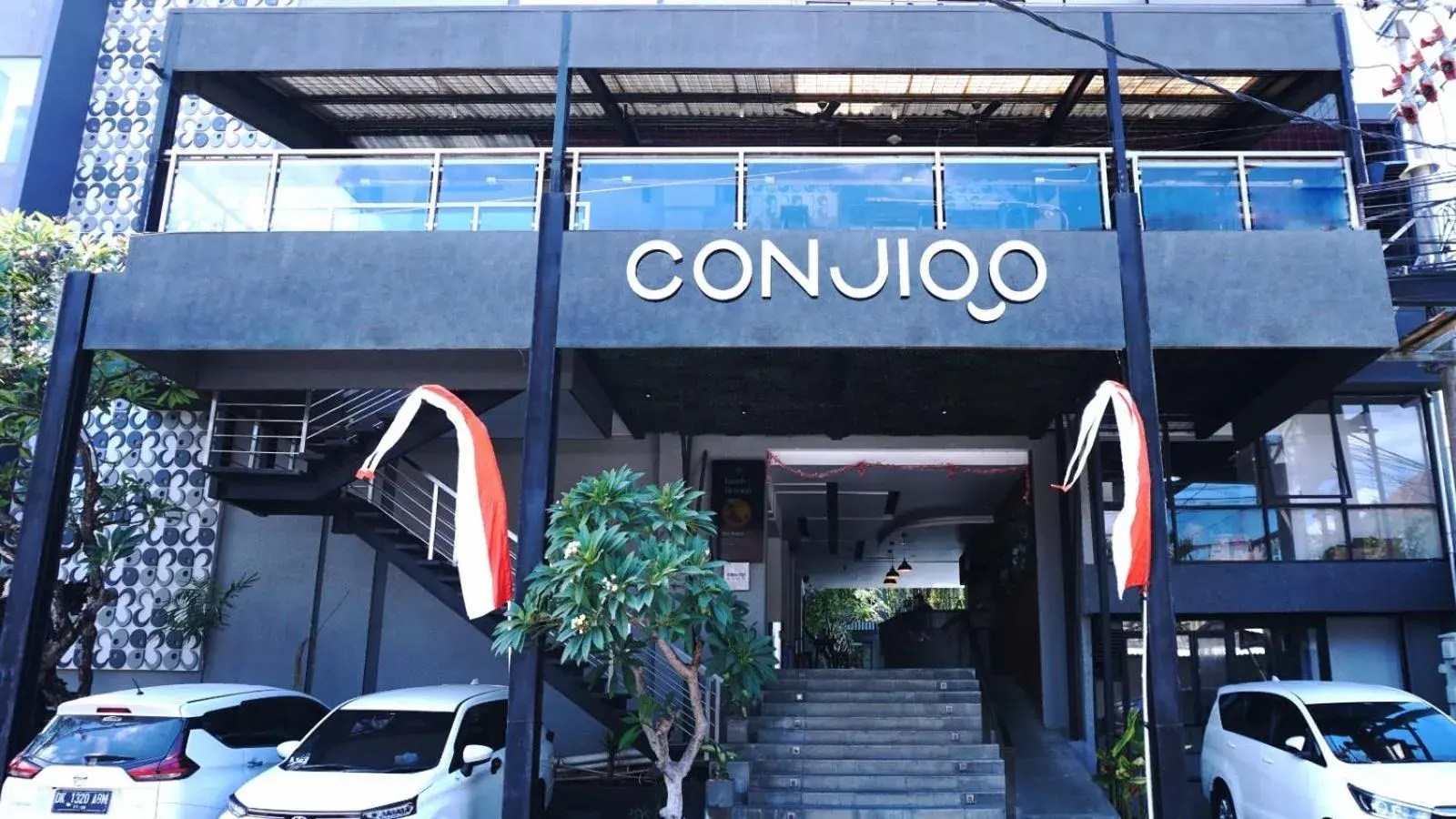 Property building in Conjioo Hotel Kuta Managed By MHM Property building in Conjioo Hotel Kuta Managed By MHM