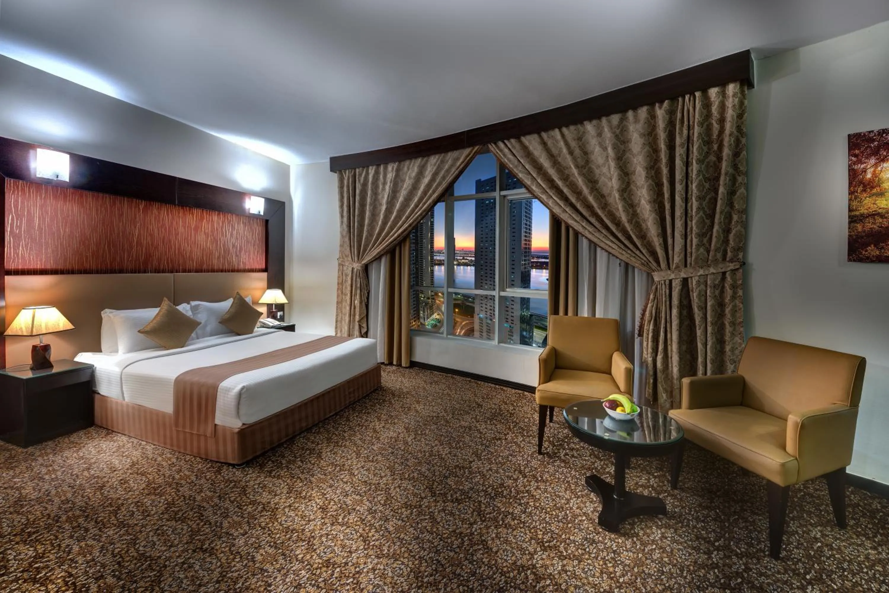 Property building, Bed in Aryana Hotel