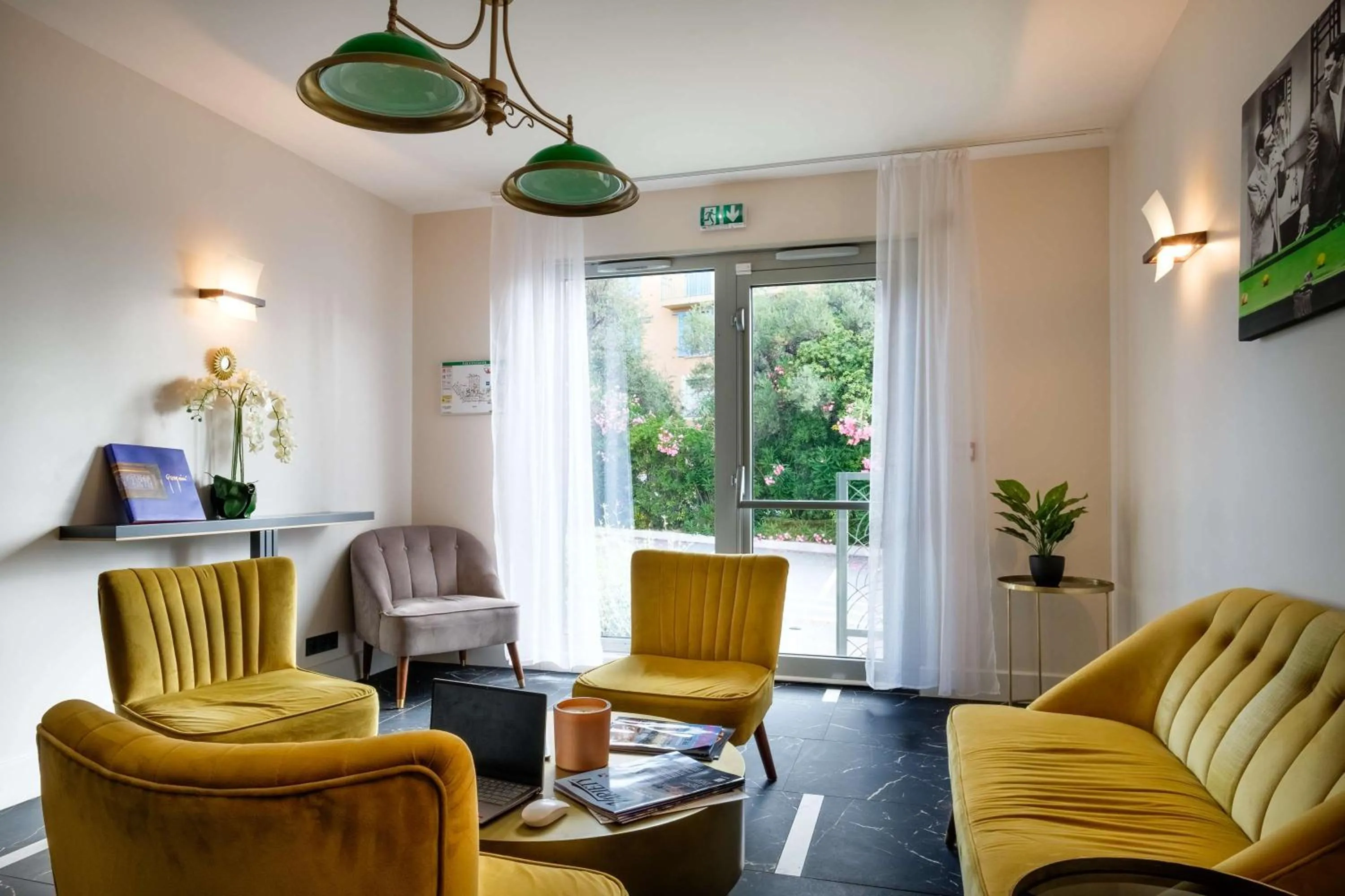 Business facilities in Best Western Hôtel Journel Antibes Juan-les-Pins
