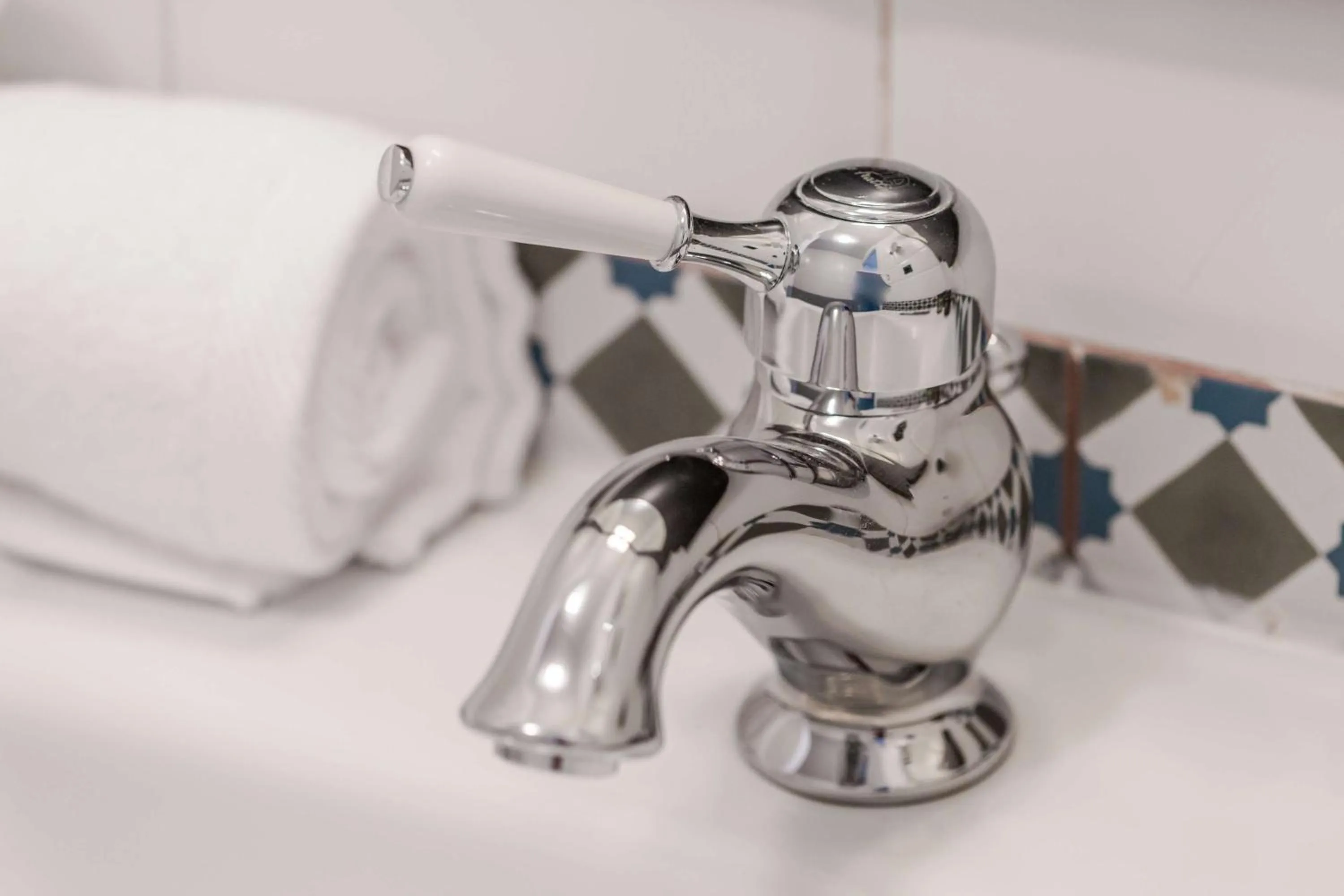 Bathroom in Best Western Hôtel Journel Antibes Juan-les-Pins