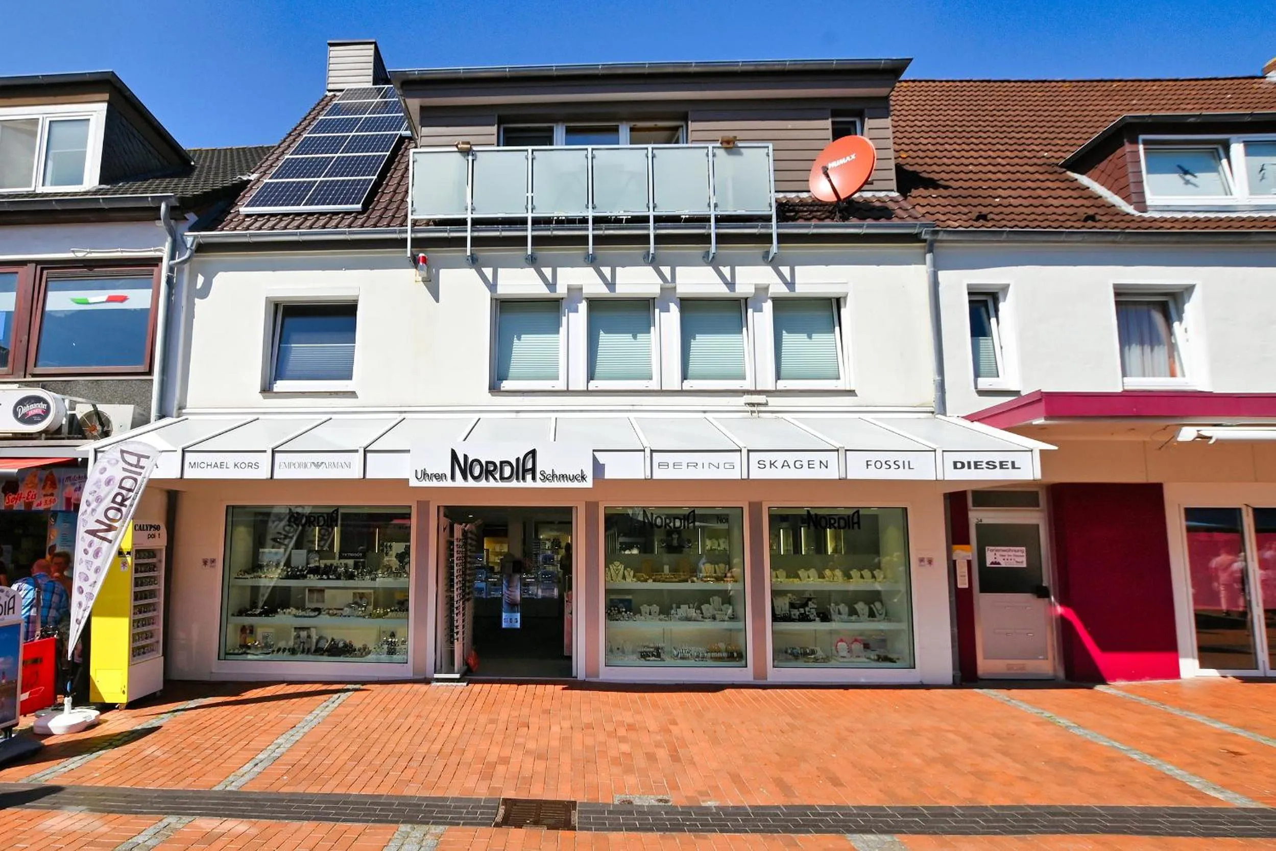 Property building in Ferienwohnung NORDIA Allee und See