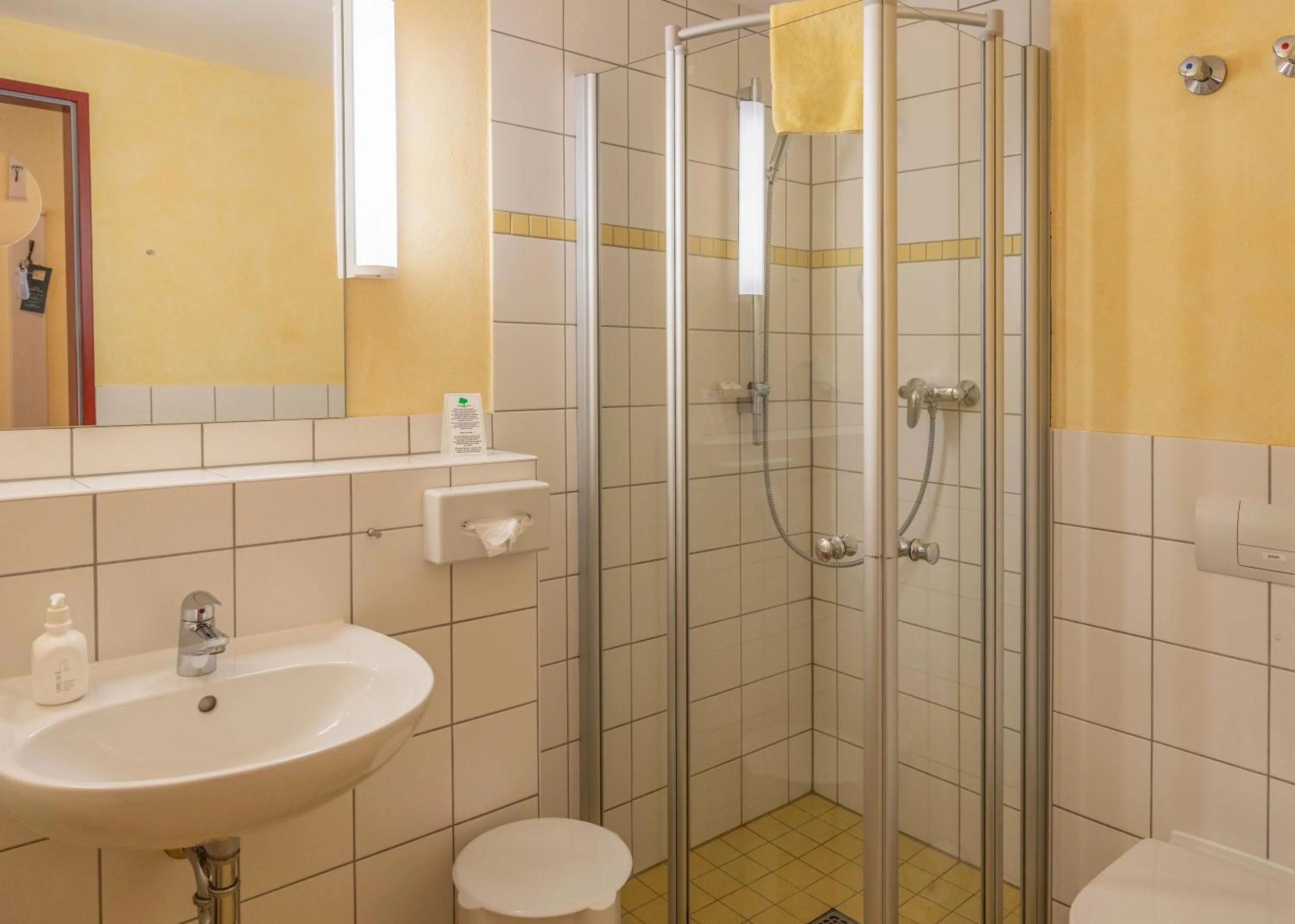 Shower in Waldhaus am See