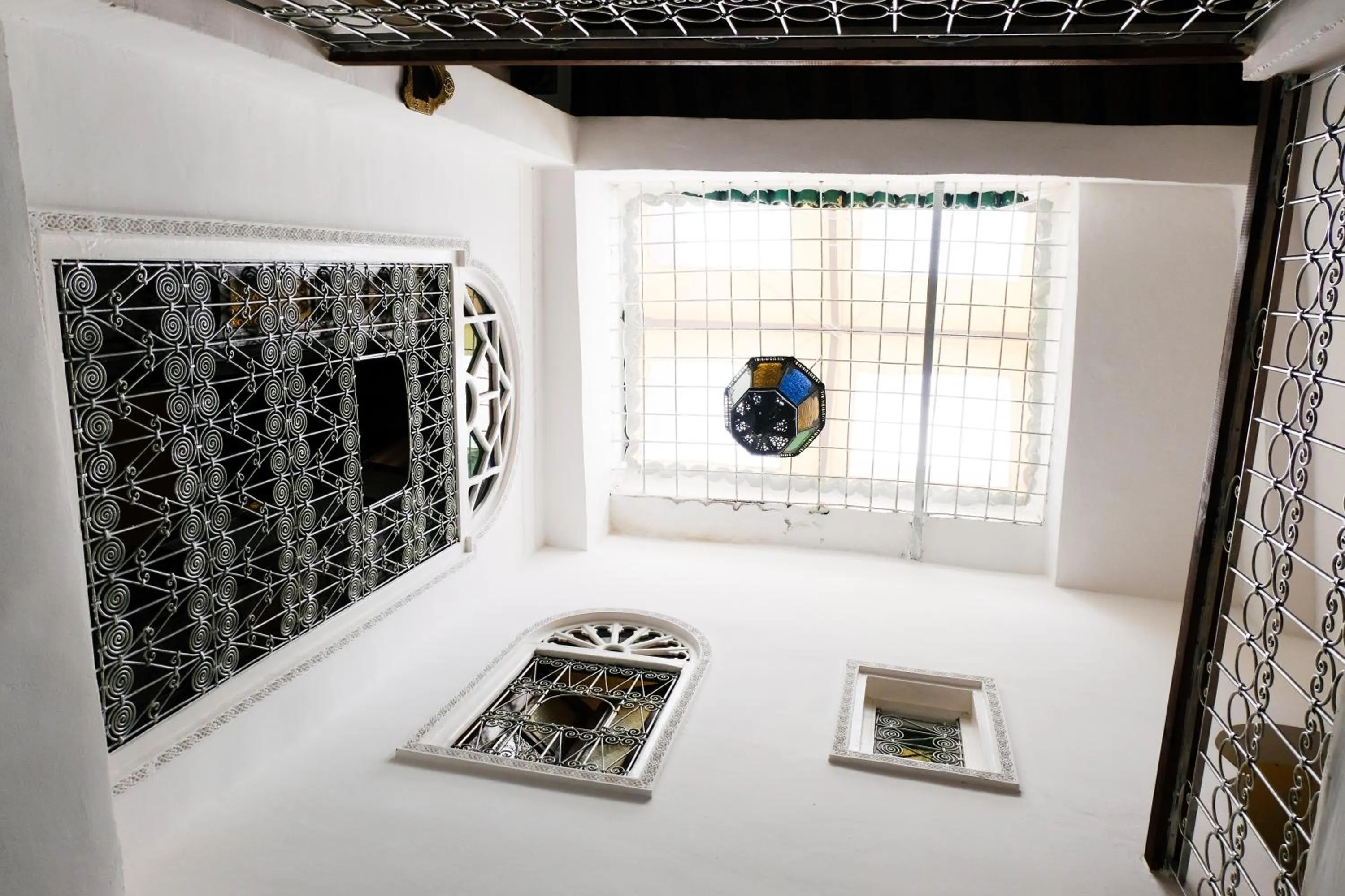 Property building in Dar Saray