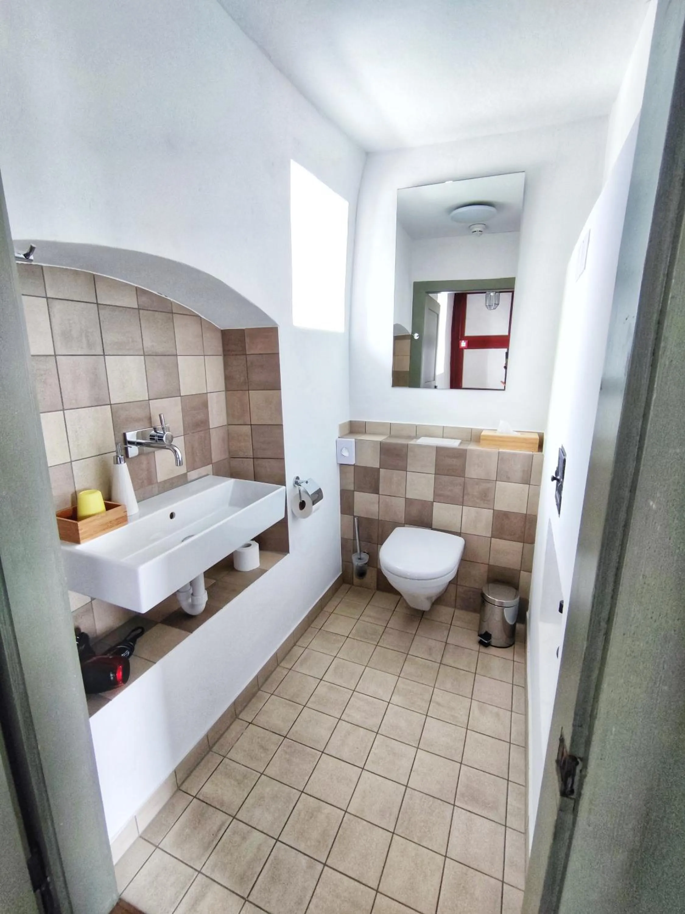 Toilet in Hotel & Restaurant Schloss Schwandegg