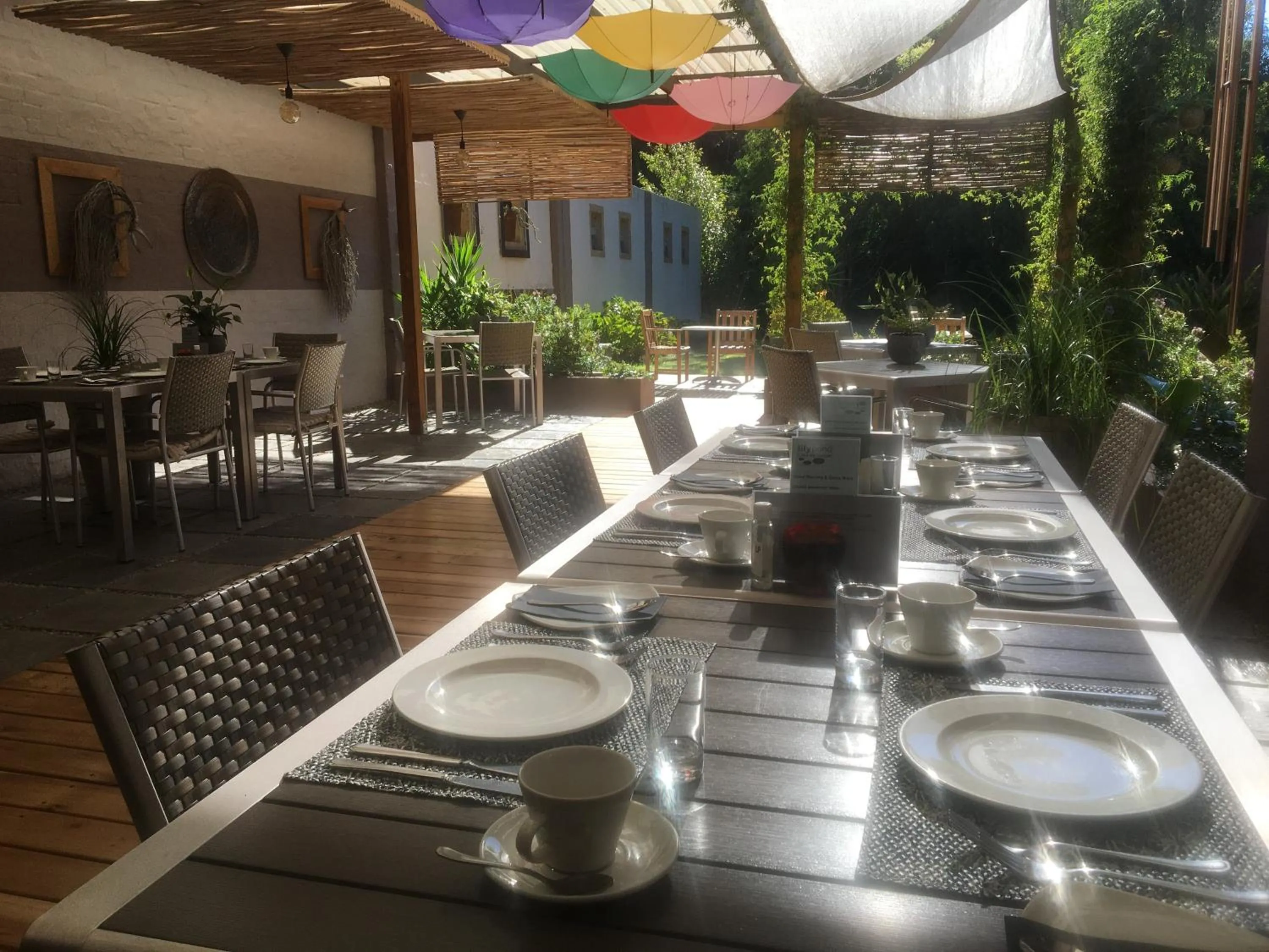 Breakfast in Lily Pond Country Lodge