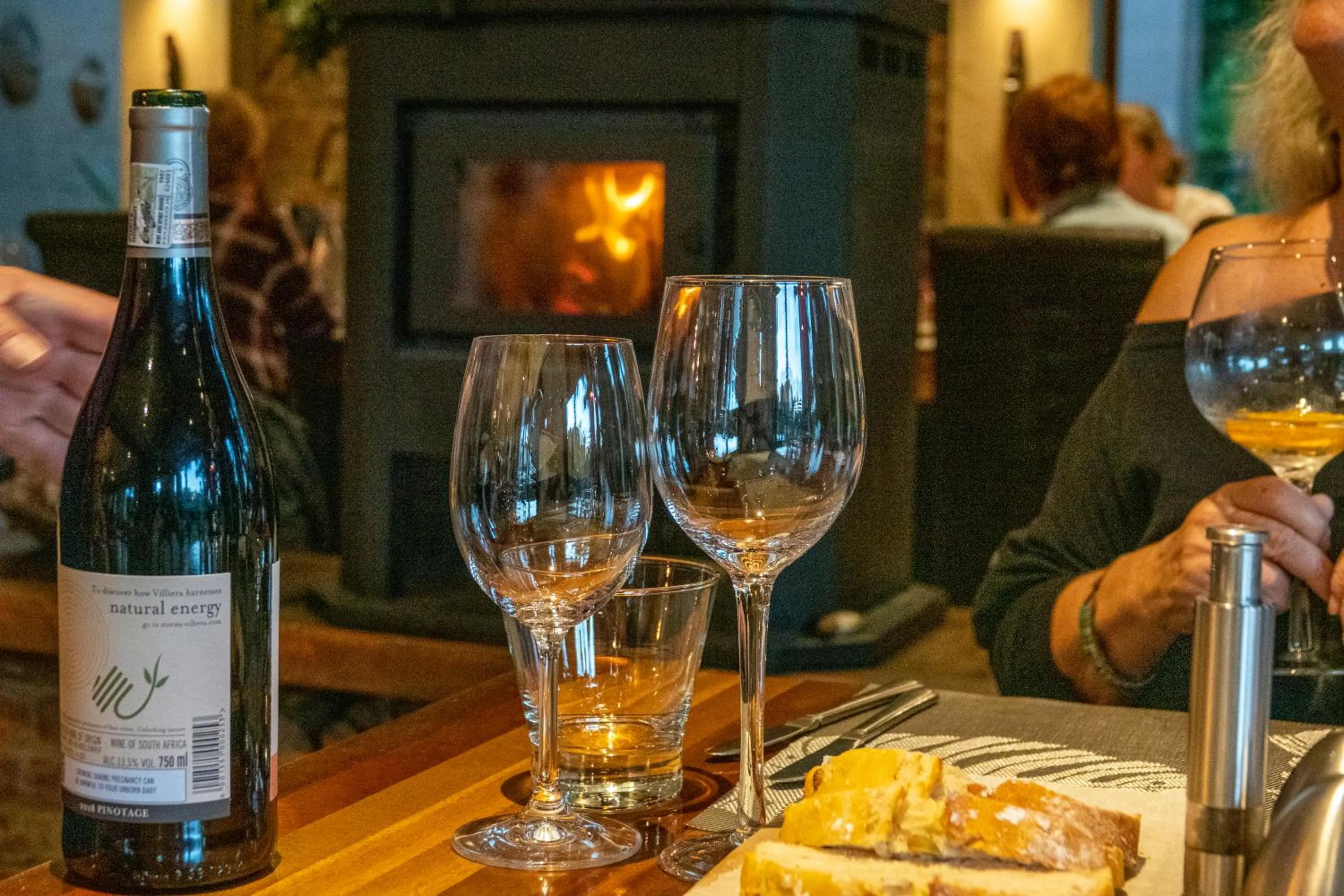 Restaurant/places to eat in Lily Pond Country Lodge