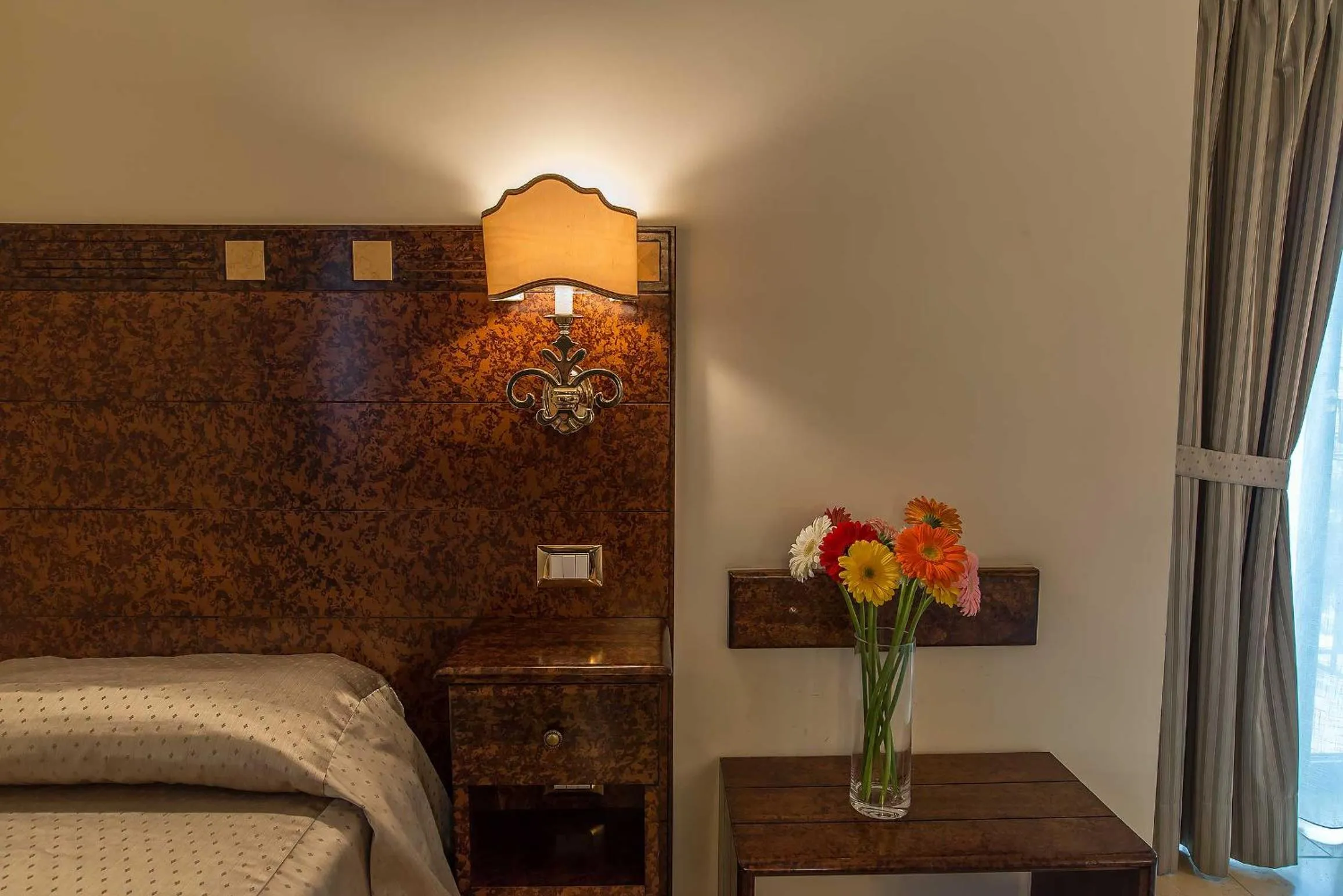 Decorative detail, Bed in Al Casaletto Hotel