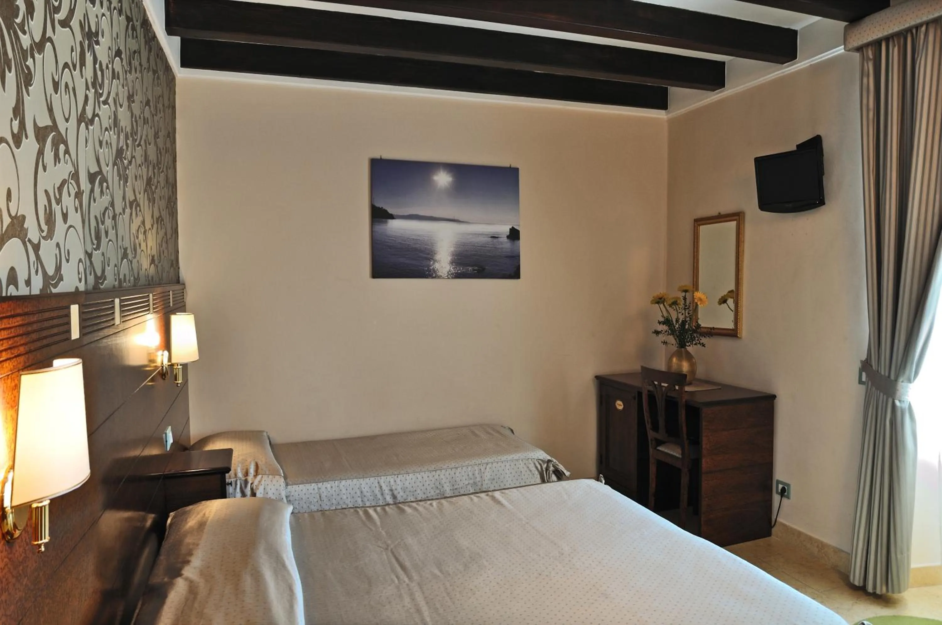 Bedroom, Bed in Al Casaletto Hotel