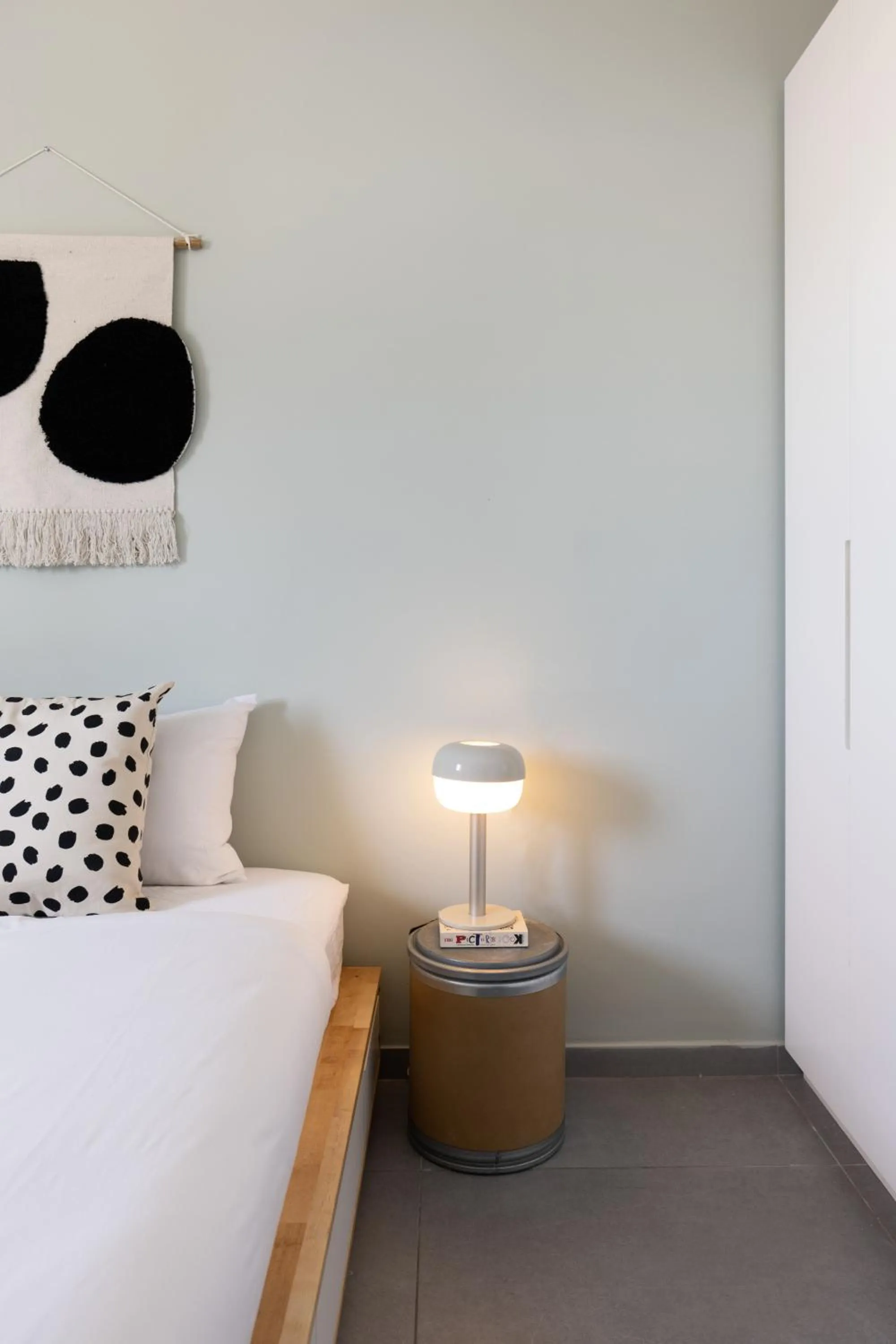 Bed in Bauhaus Boutique by TLV2RENT