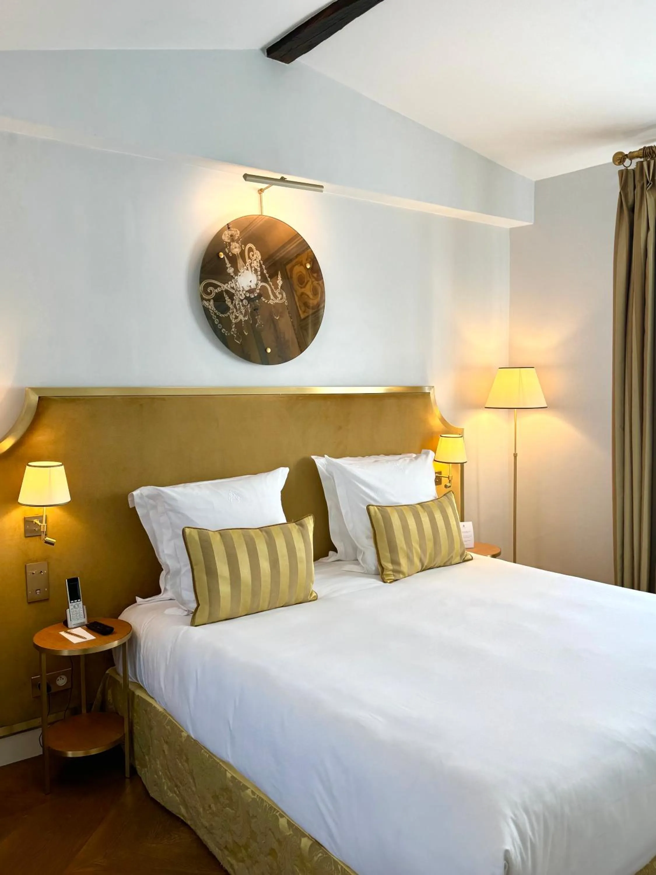 Bed in Hôtel Alfred Sommier