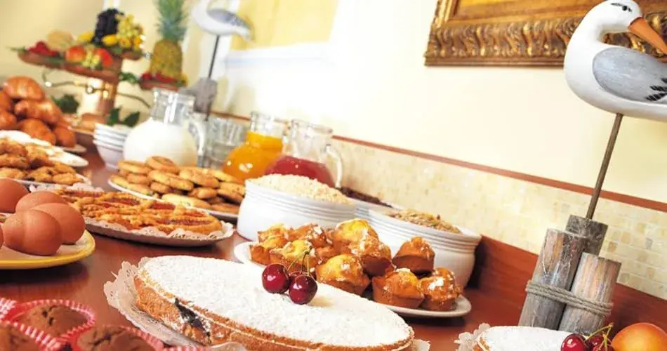 Buffet breakfast in Hotel Grado
