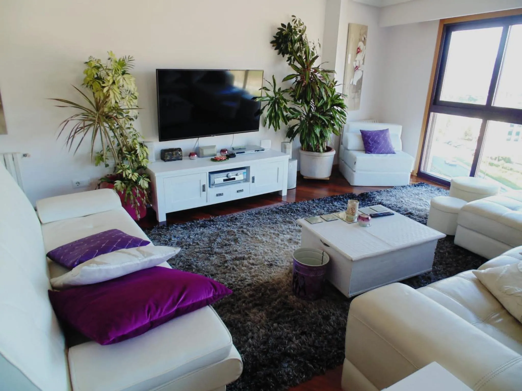 Lounge or bar in Duplex grandes cristaleras impresionantes vistas