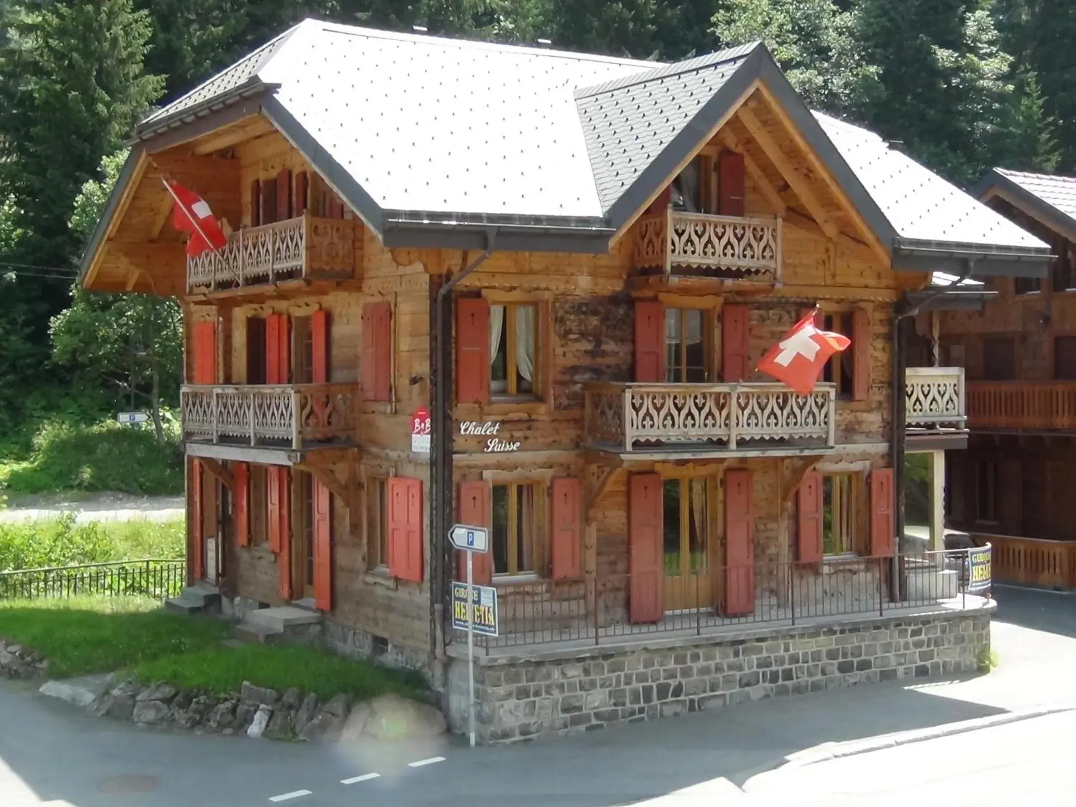 Chalet Suisse Bed and Breakfast Chalet Suisse Bed and Breakfast
