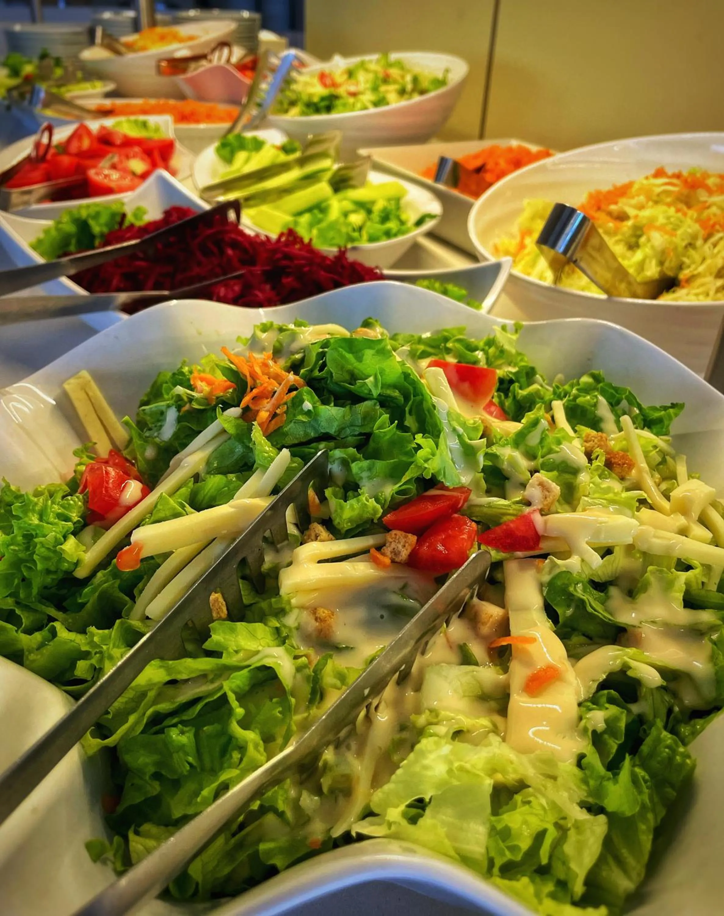 Food in Hotel Metropol – Metropol Lake Resort
