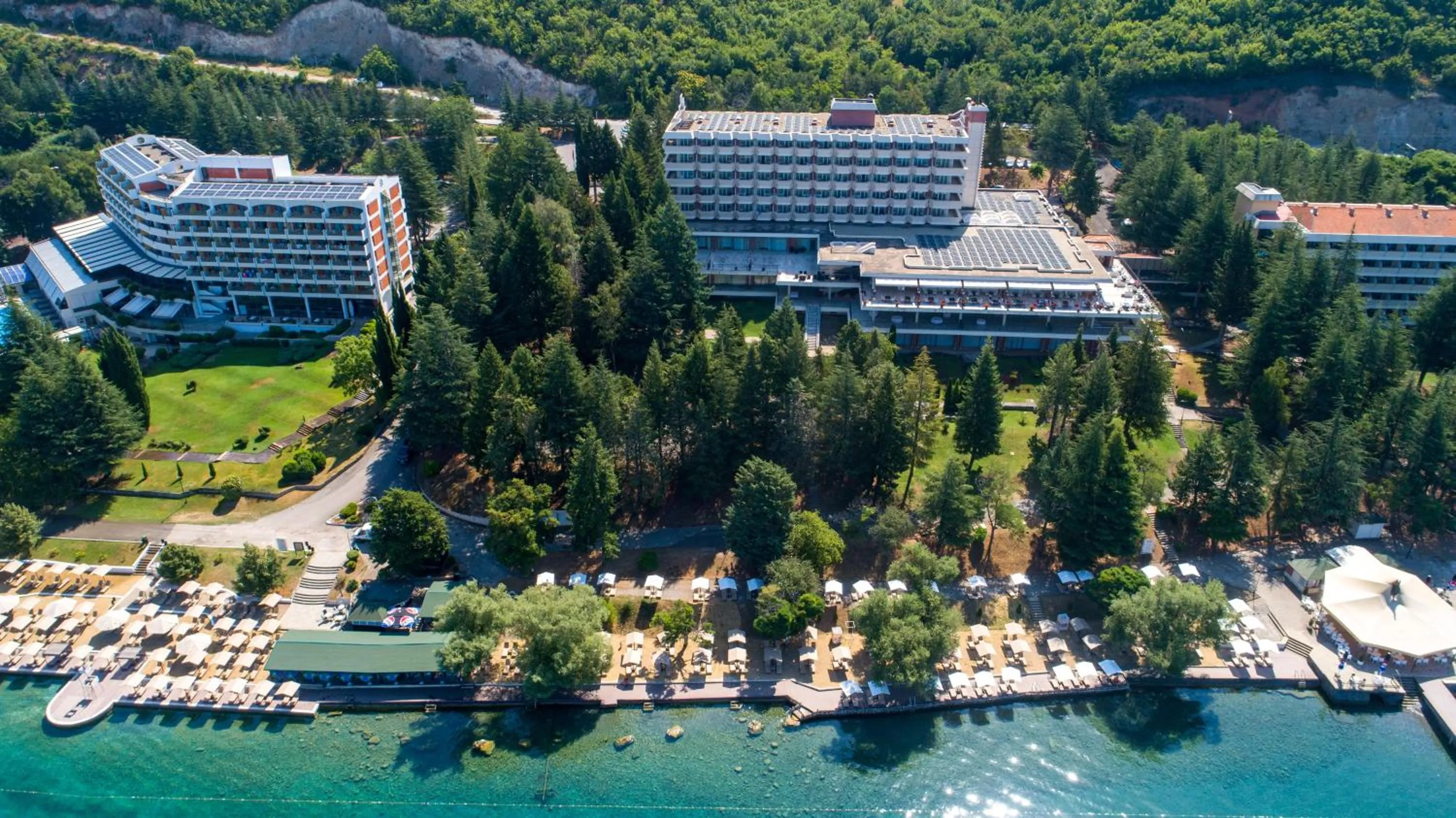 Property building in Hotel Metropol – Metropol Lake Resort