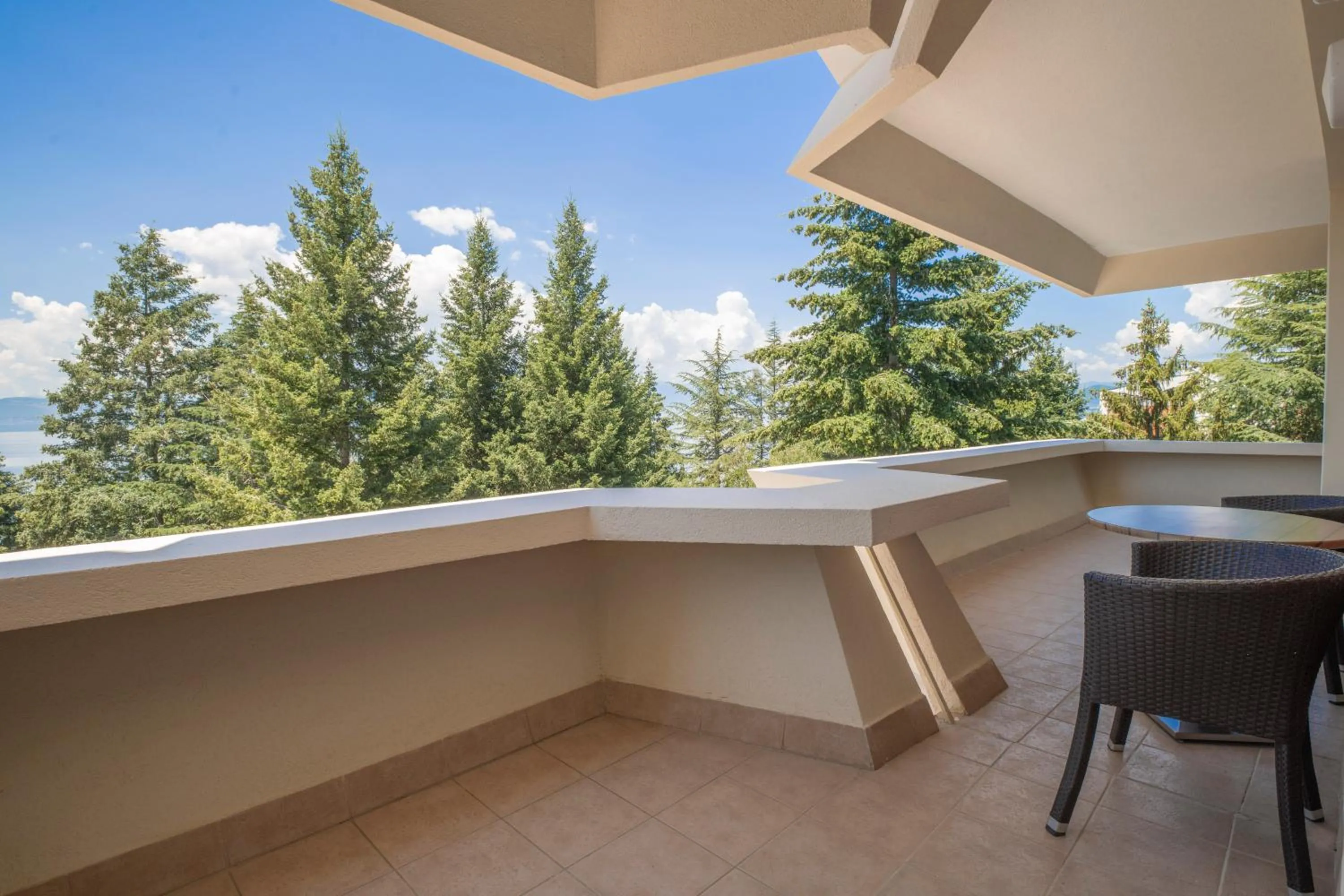 Balcony/Terrace in Hotel Metropol – Metropol Lake Resort