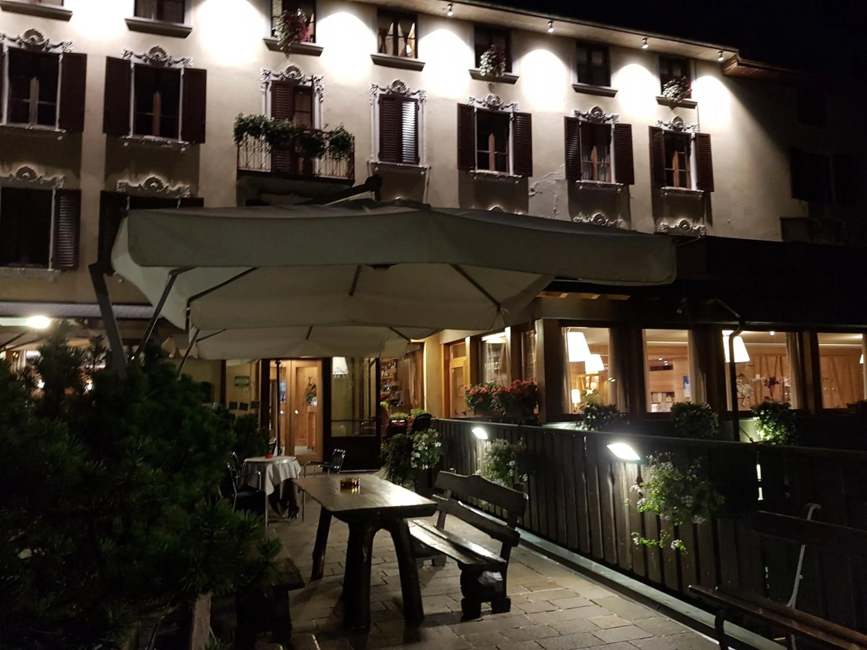 Property building in Hotel Pedretti