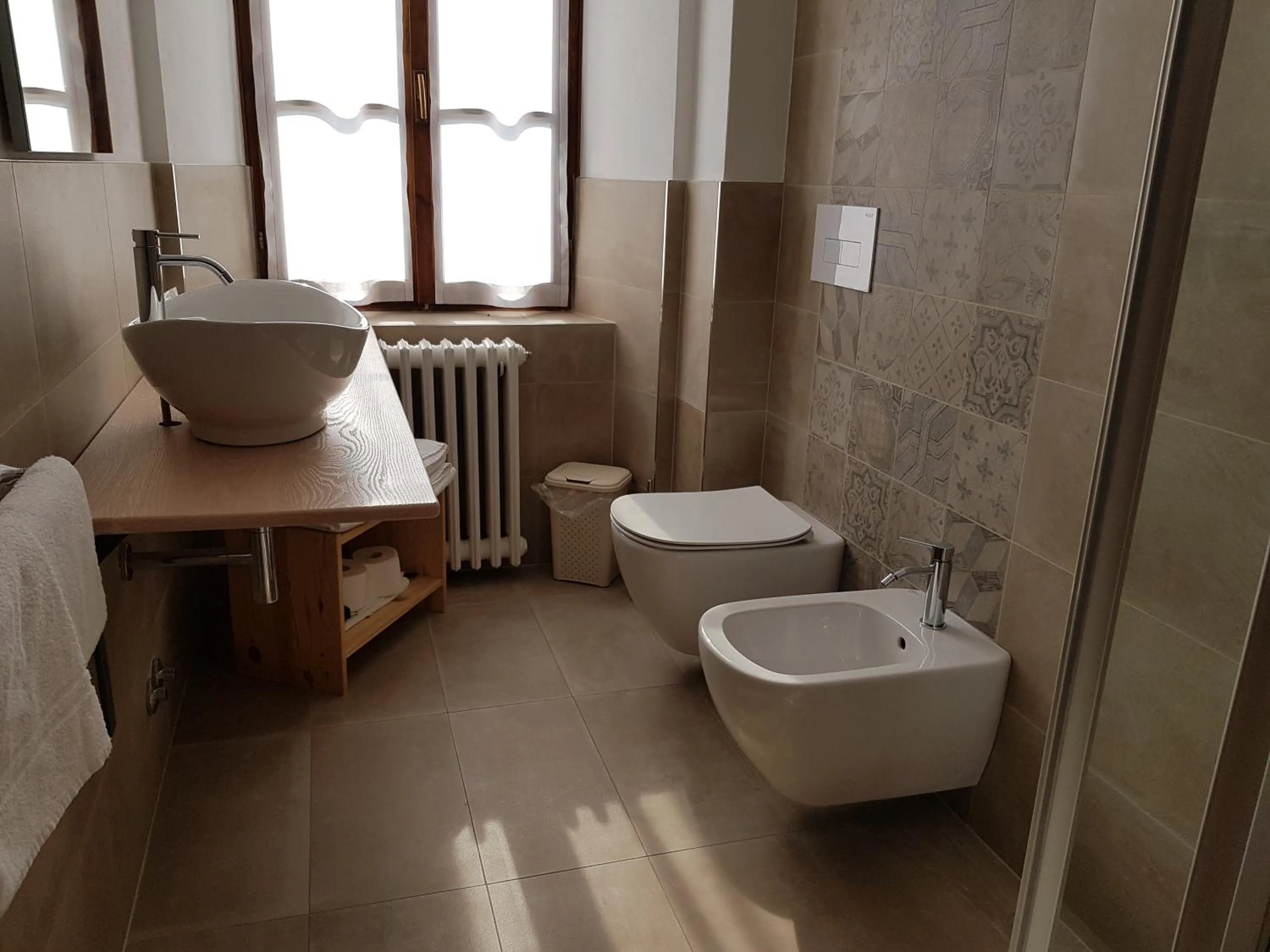 Bathroom in Hotel Pedretti