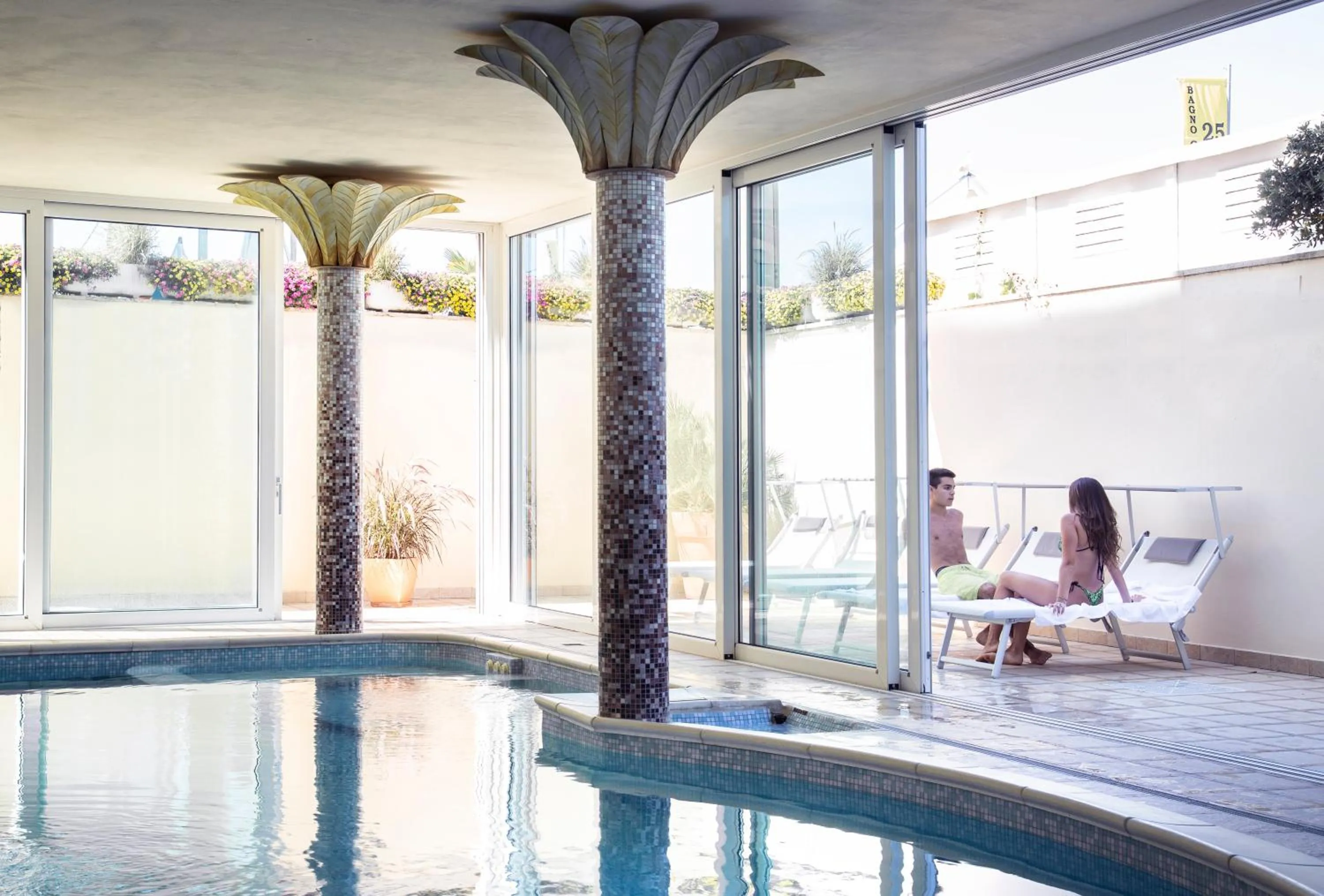 Swimming pool in Hotel Orizzonte