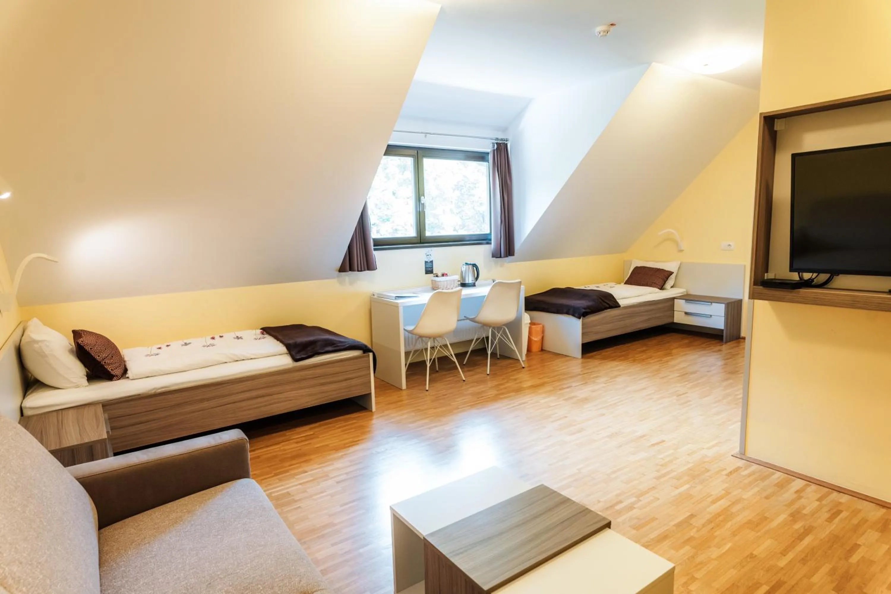 Photo of the whole room in Dvorec Trebnik - SOBE