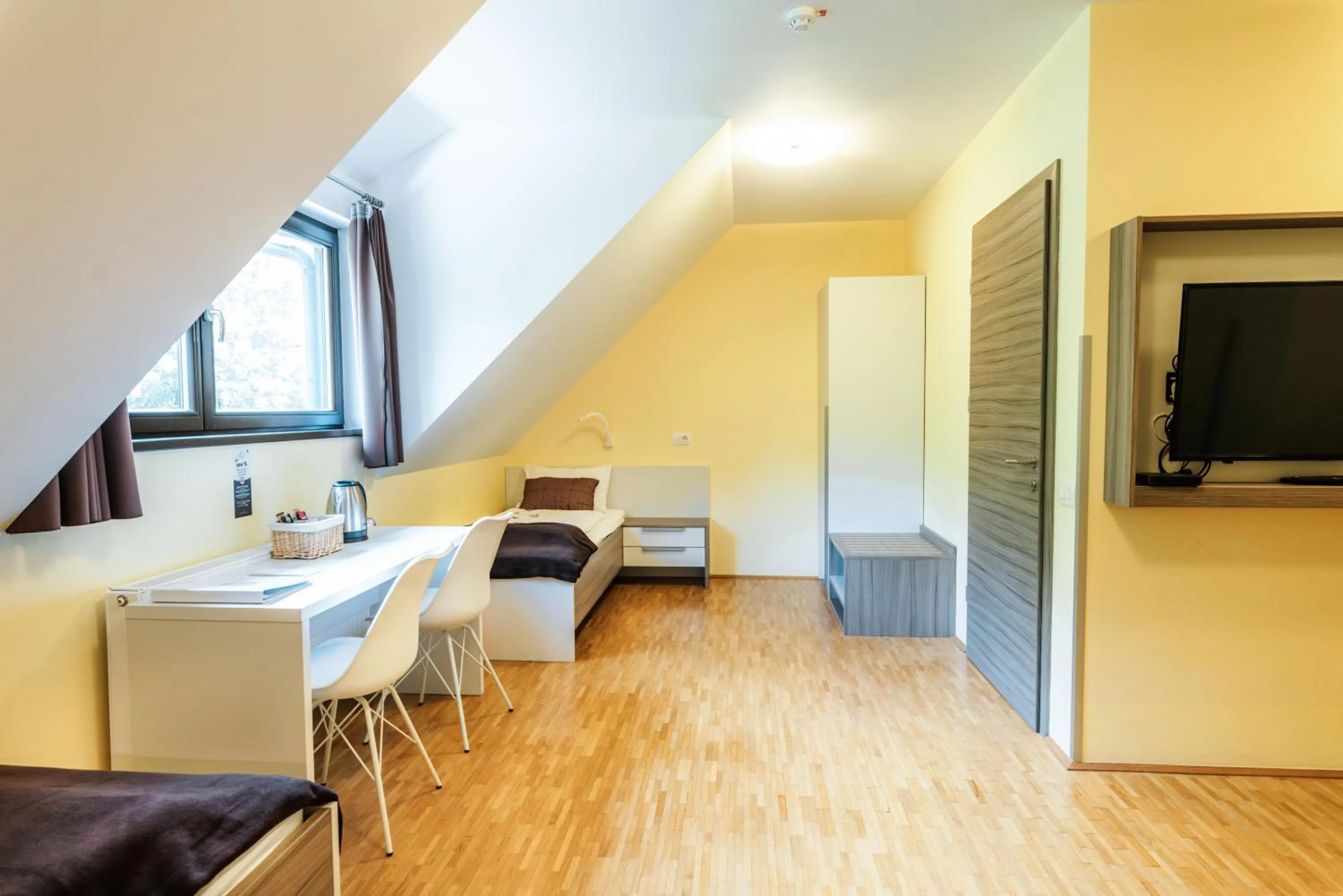 Photo of the whole room in Dvorec Trebnik - SOBE