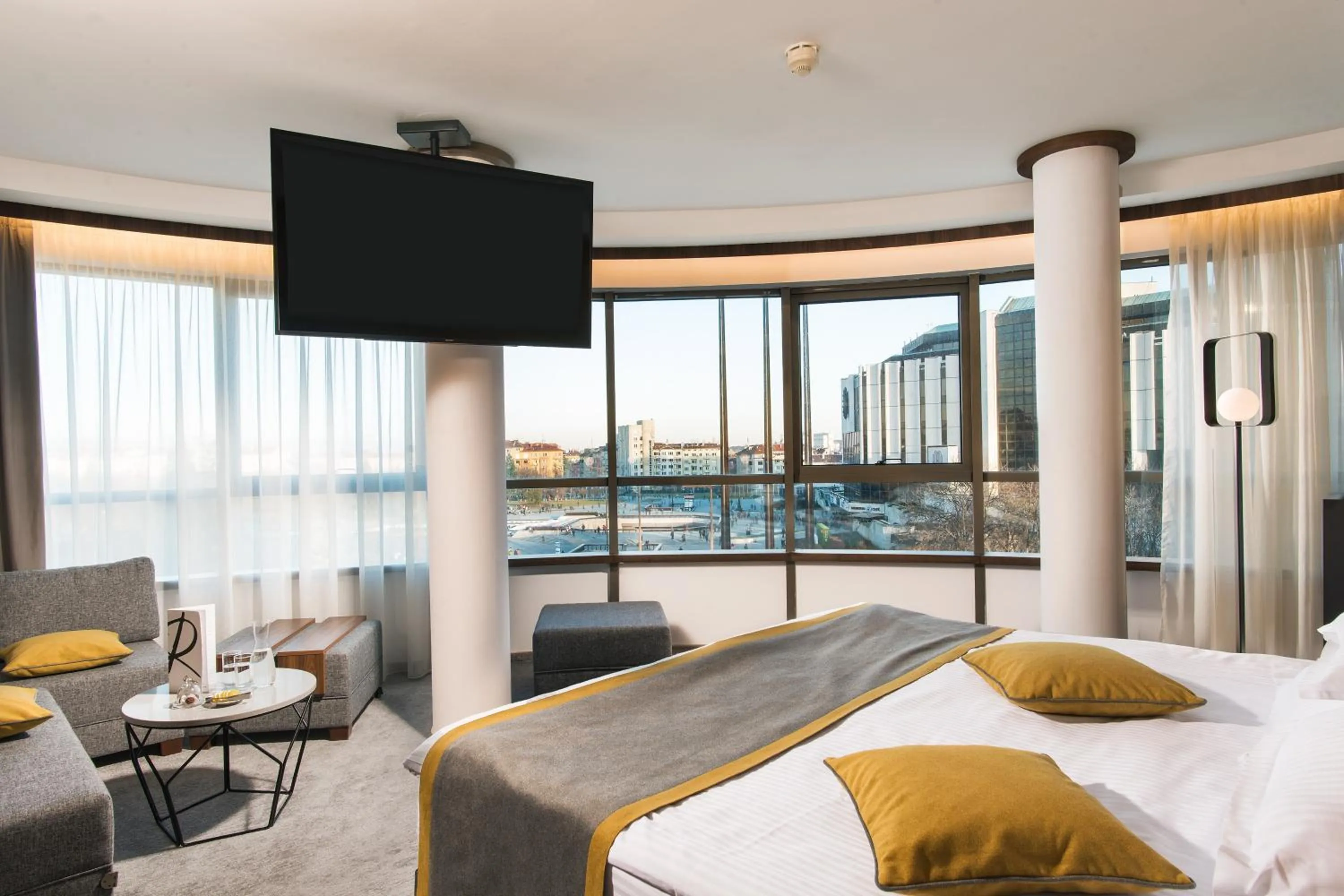 View (from property/room), Bed in Rosslyn Central Park Hotel Sofia