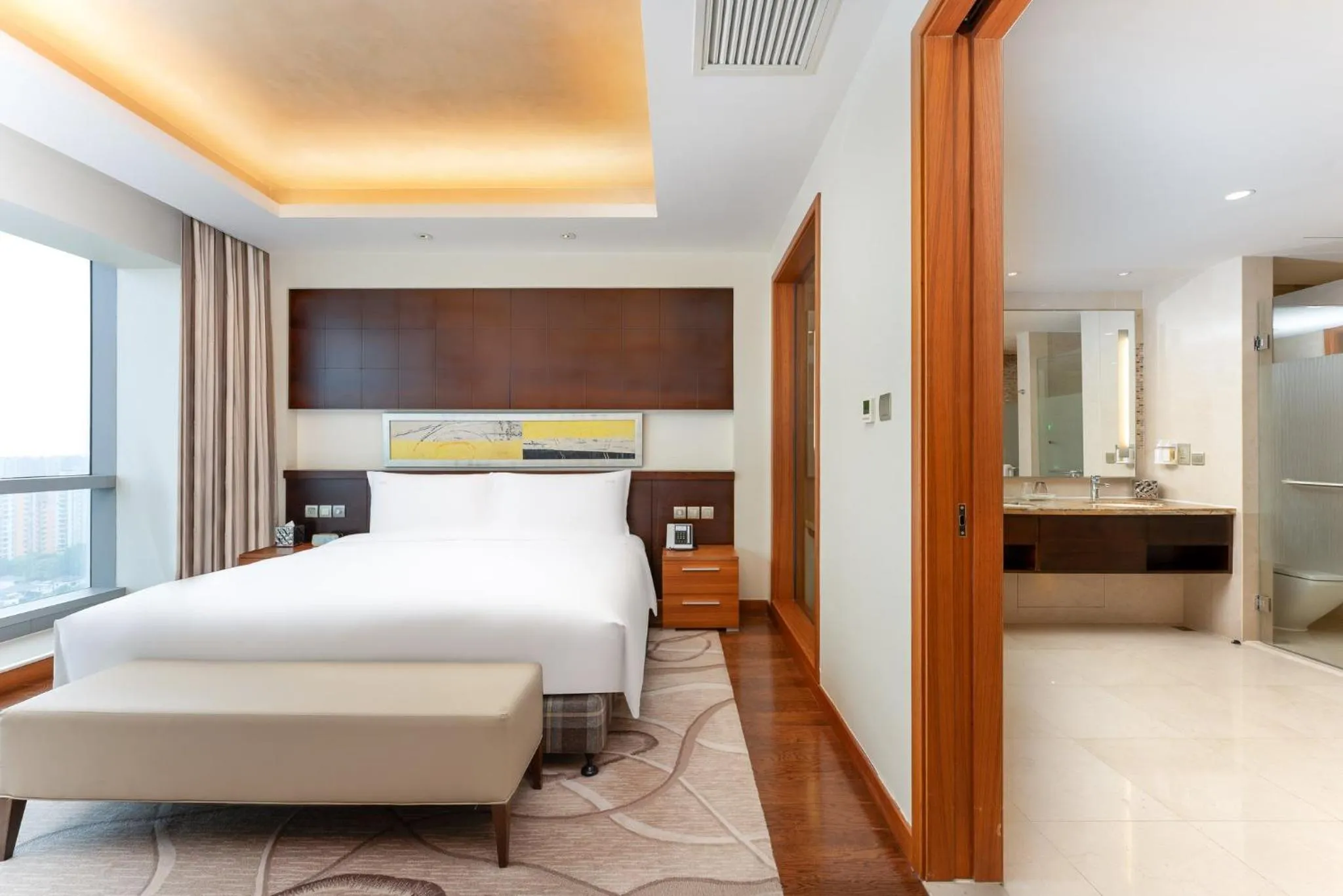 Photo of the whole room, Bed in Holiday Inn Shanghai Pudong Kangqiao by IHG - Free shuttle bus to Disney land, Ins Swimming Pool