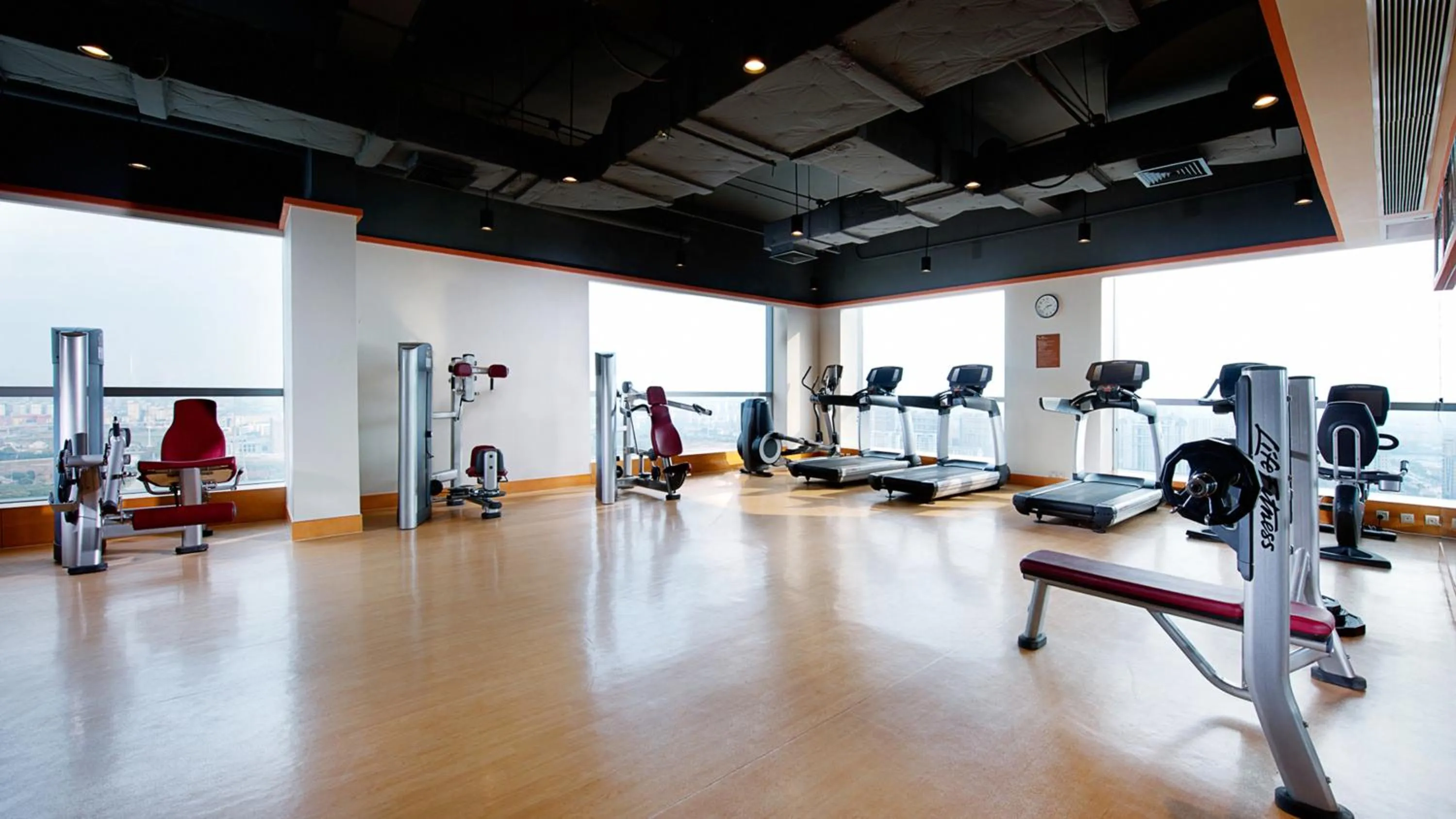 Fitness centre/facilities in Holiday Inn Shanghai Pudong Kangqiao by IHG - Free shuttle bus to Disney land, Ins Swimming Pool