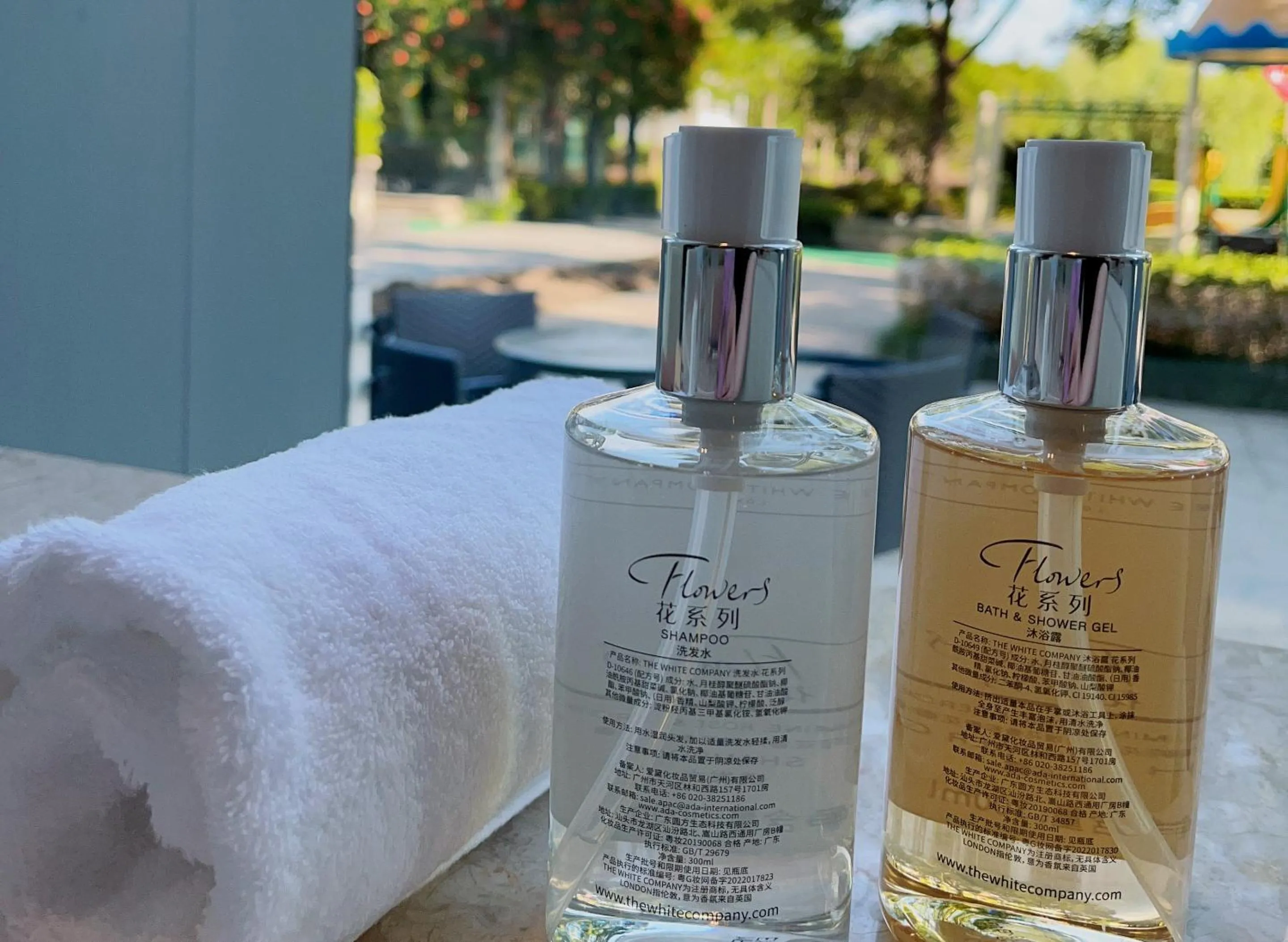 Shower in Holiday Inn Shanghai Pudong Kangqiao by IHG - Free shuttle bus to Disney land, Ins Swimming Pool