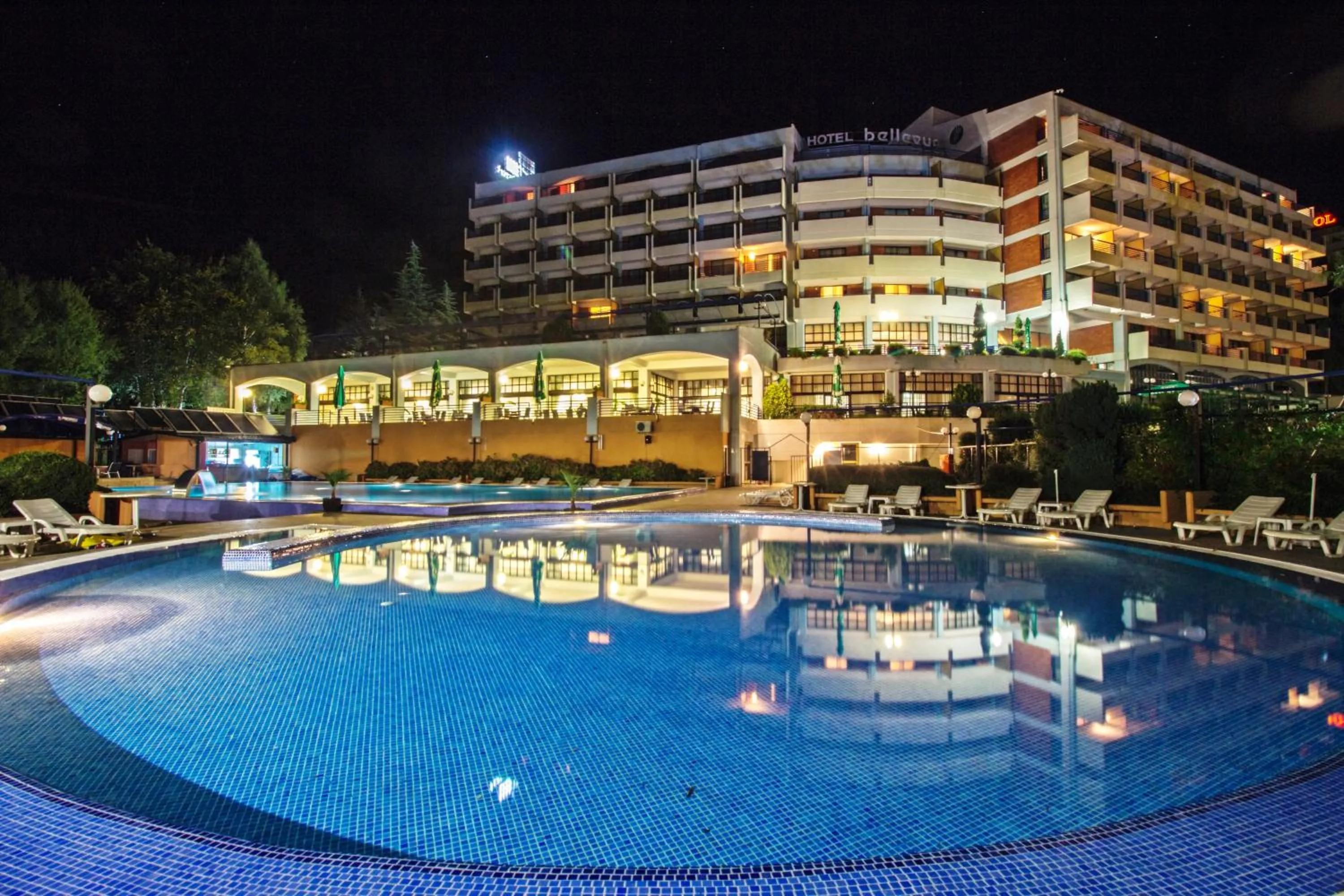 Property building in Hotel Bellevue - Metropol Lake Resort