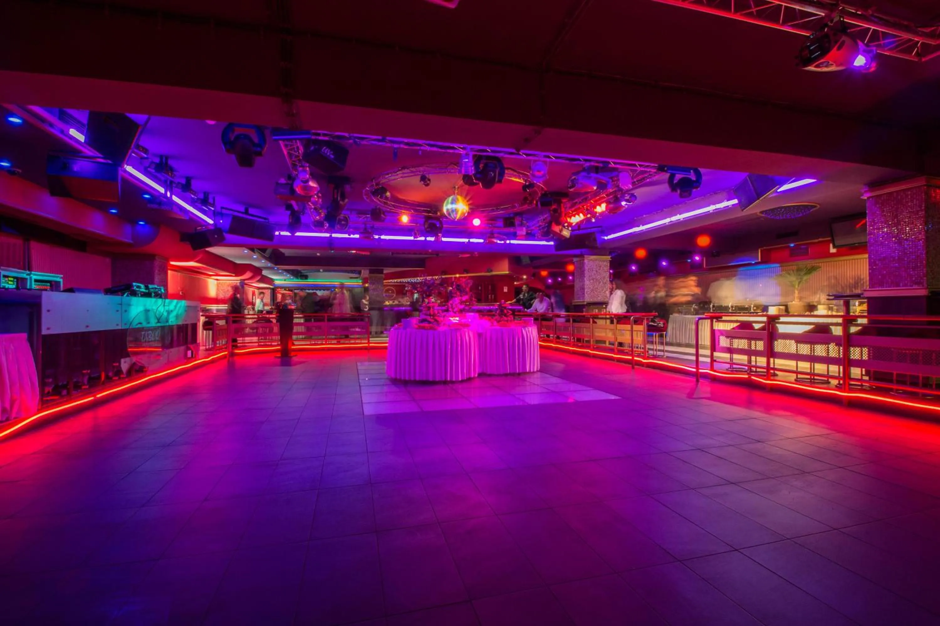 wedding in Hotel Bellevue - Metropol Lake Resort
