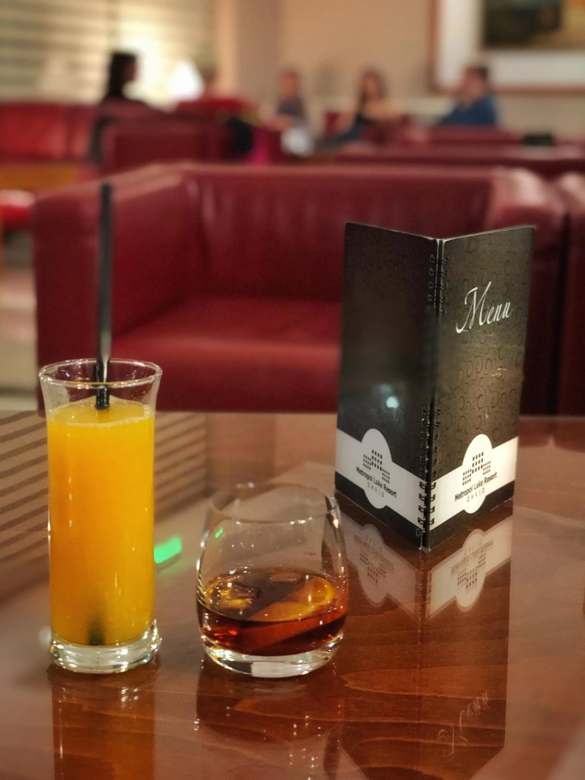 Lounge or bar in Hotel Bellevue - Metropol Lake Resort