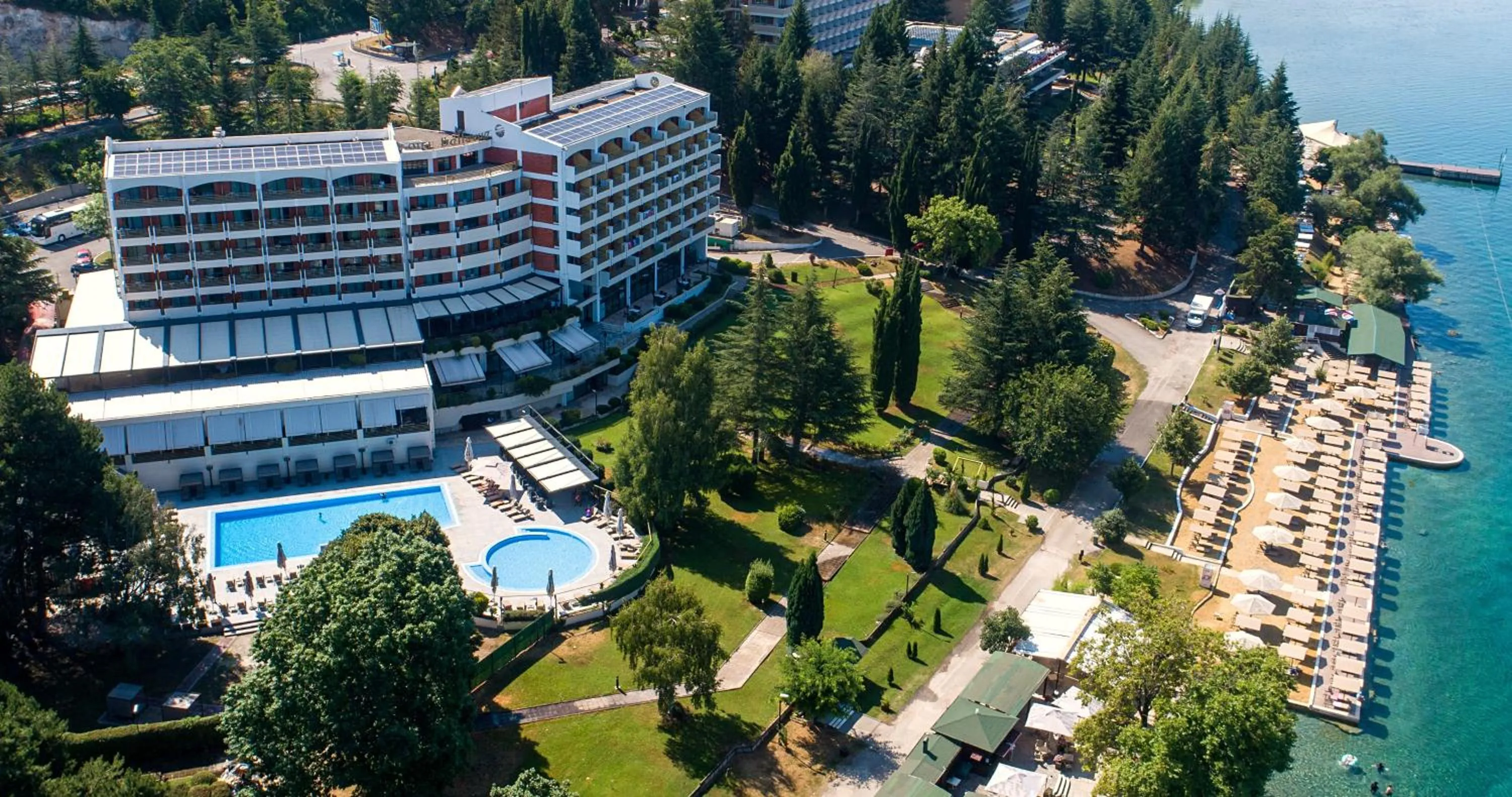 Property building in Hotel Bellevue - Metropol Lake Resort