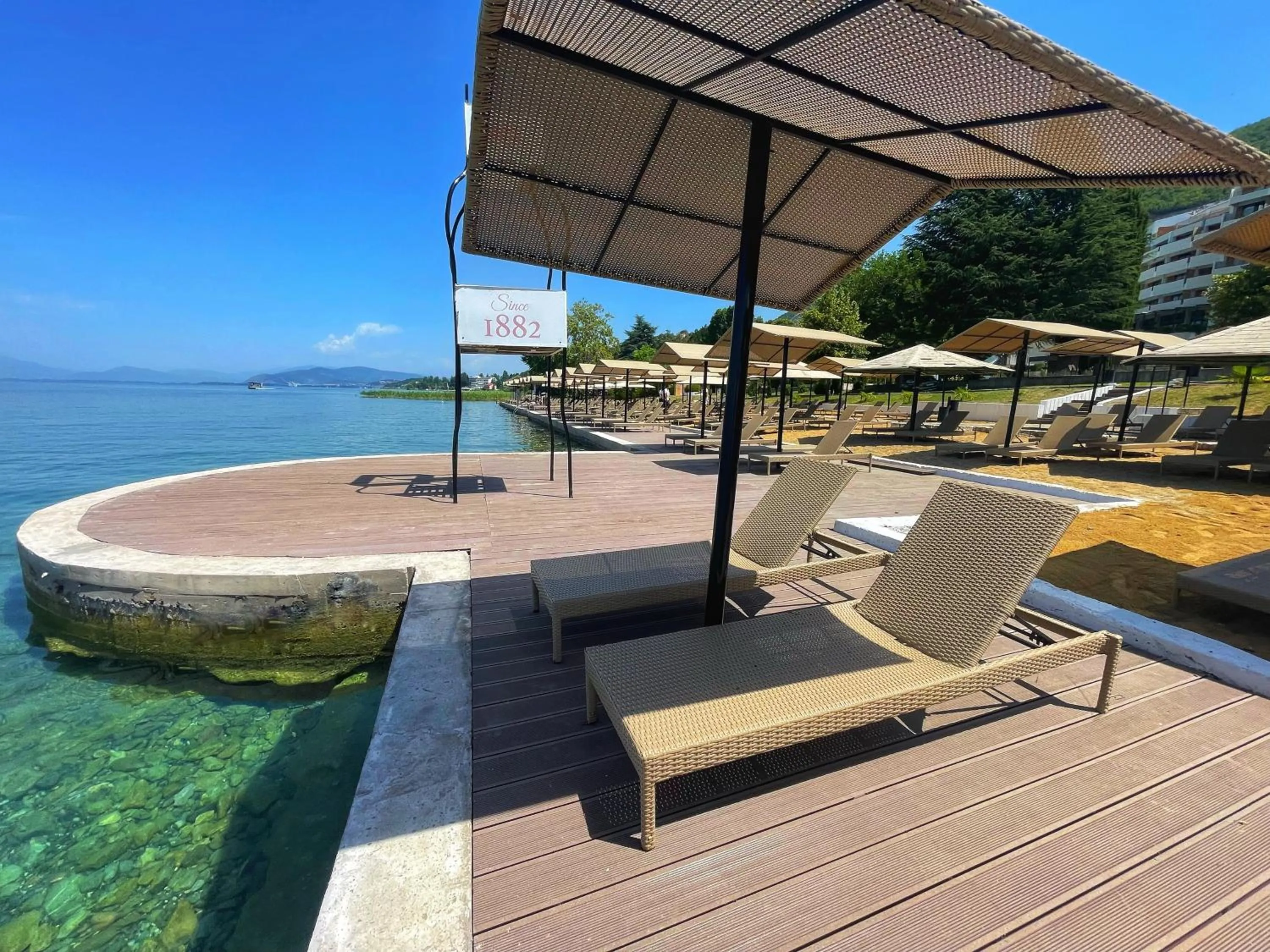 Beach in Hotel Bellevue - Metropol Lake Resort