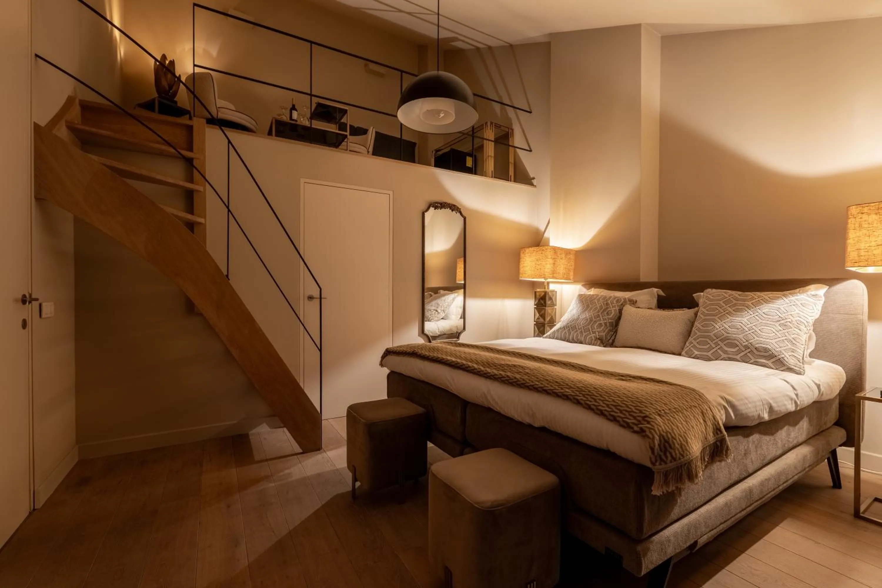 Bed in Rooms With A View