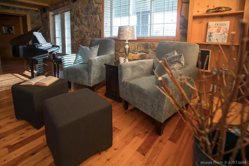 La Maison Bleue du Lac Wallace