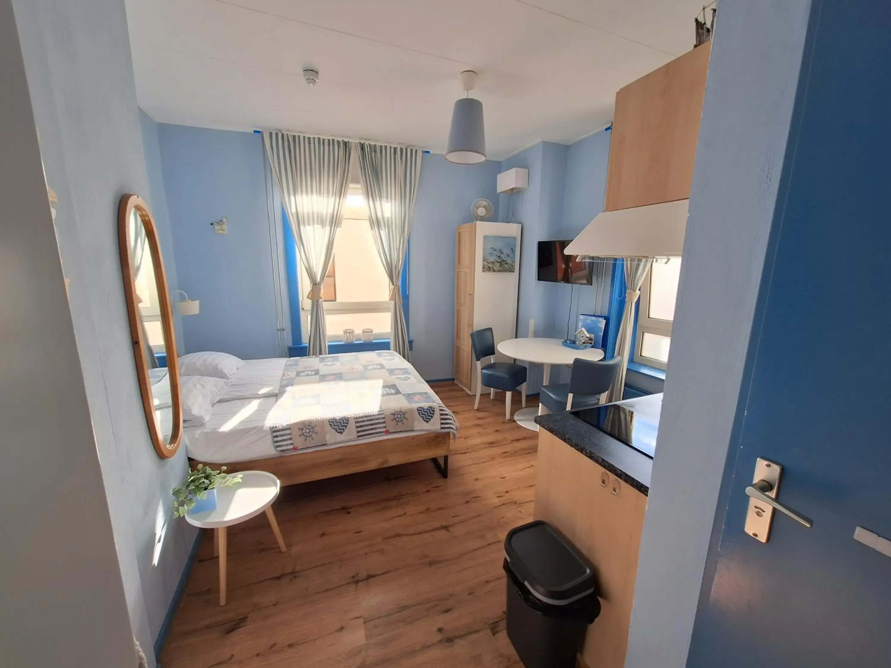Studio (2 Adults) - First Floor in Appartementen Zandvoort Studio (2 Adults) - First Floor in Appartementen Zandvoort