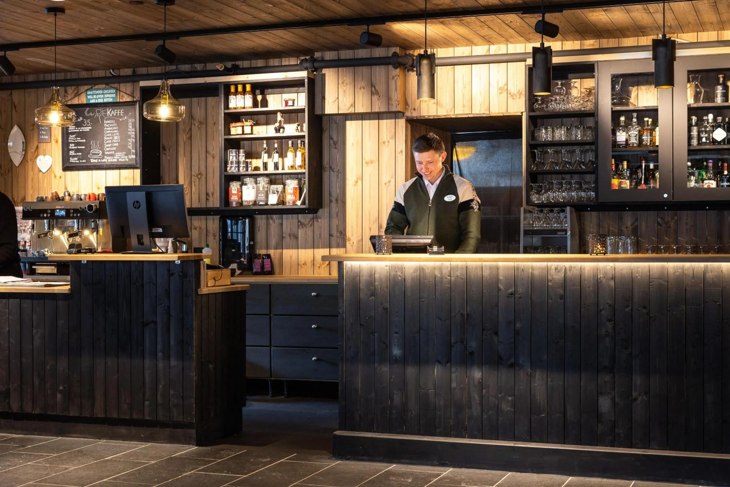 Restaurant/places to eat in Bardøla Fjelltun