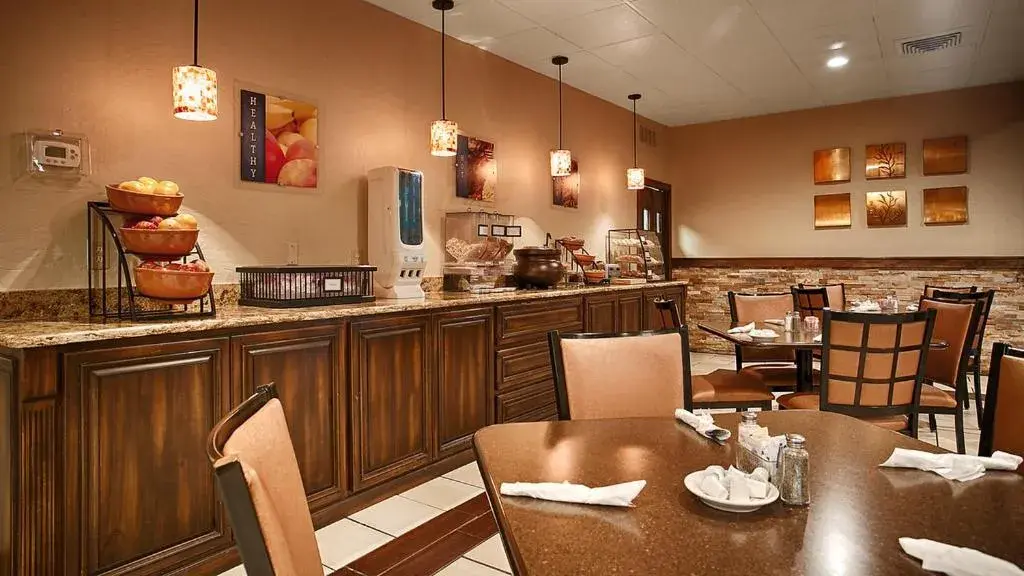 Restaurant/places to eat in Stevens Inn a Howard Johnson by Wyndham Restaurant/places to eat in Stevens Inn a Howard Johnson by Wyndham