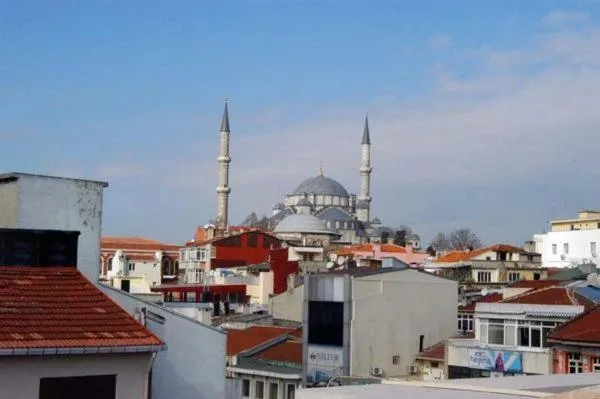Triple Room with City View in Dareyn Hotel