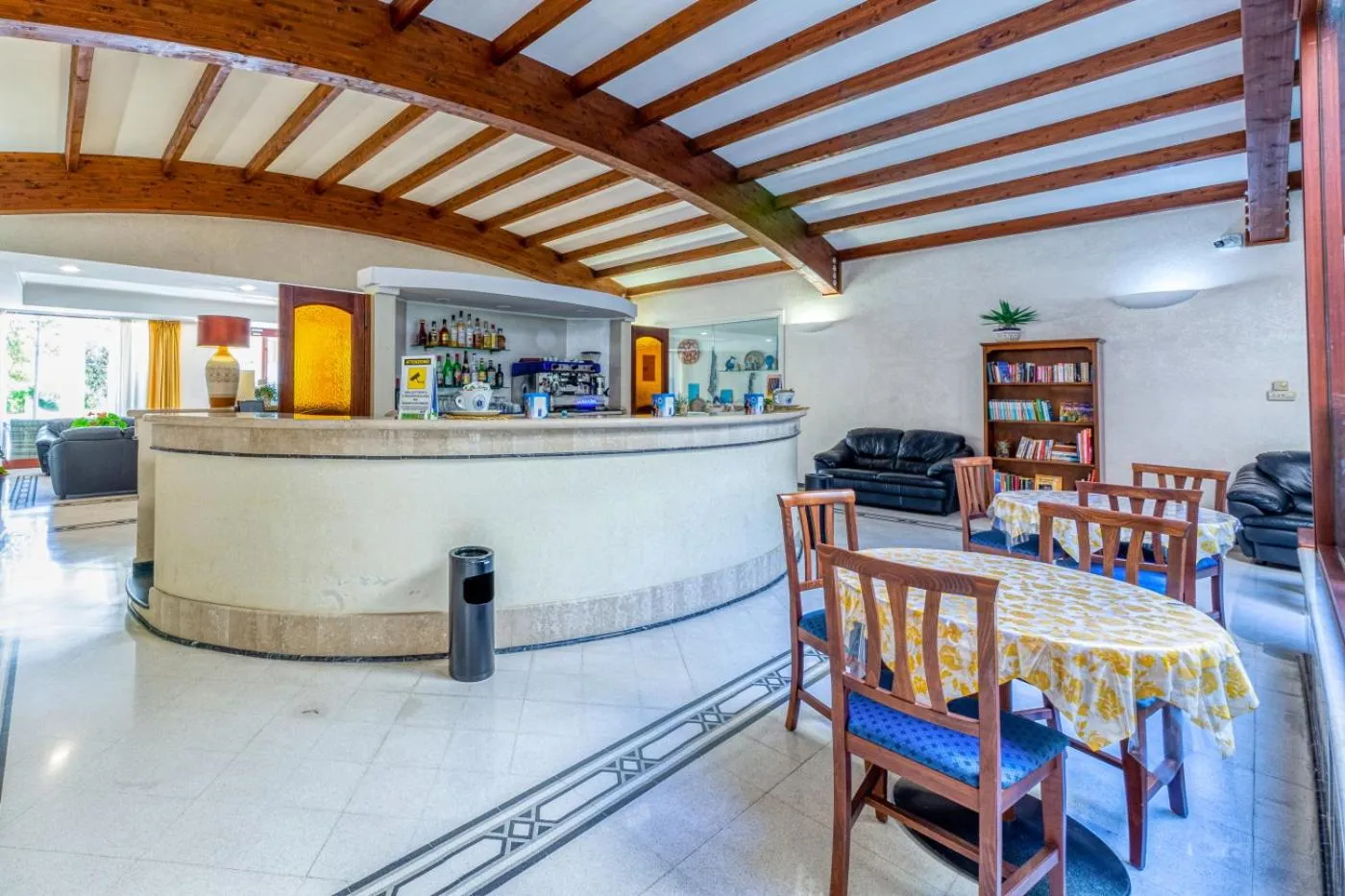 Lounge or bar in Hotel Le Torri